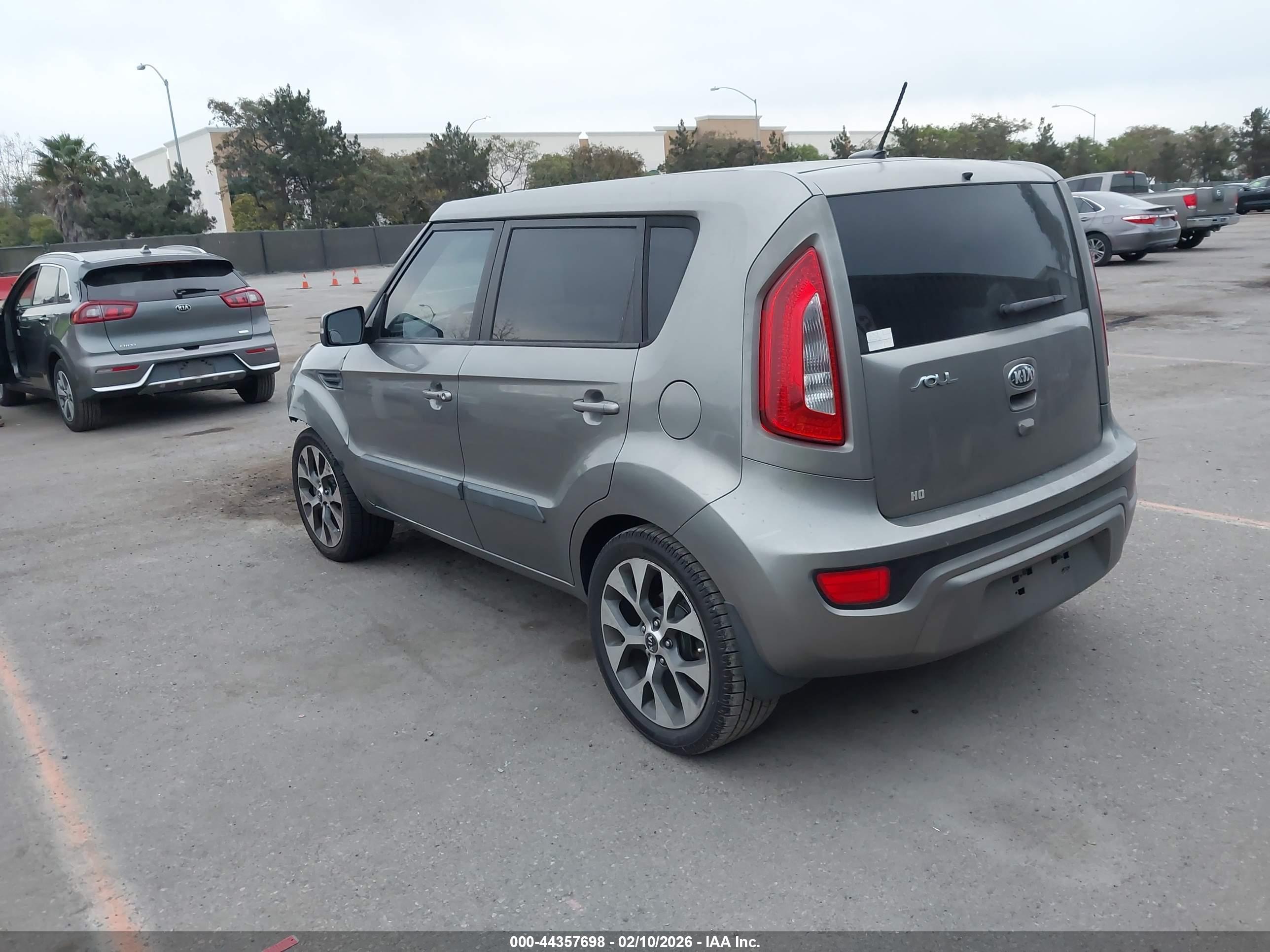 KIA SOUL image 3