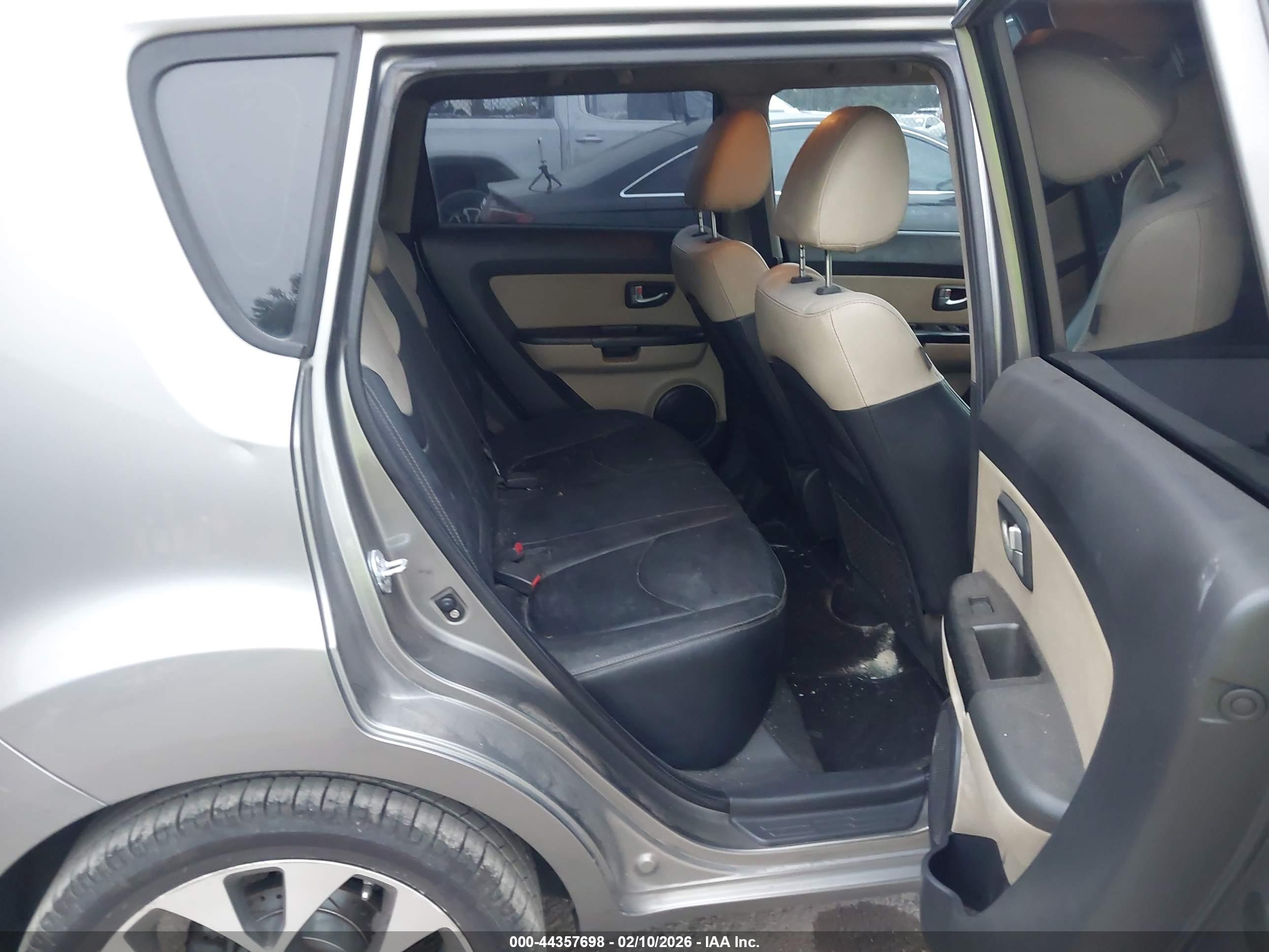 KIA SOUL image 8