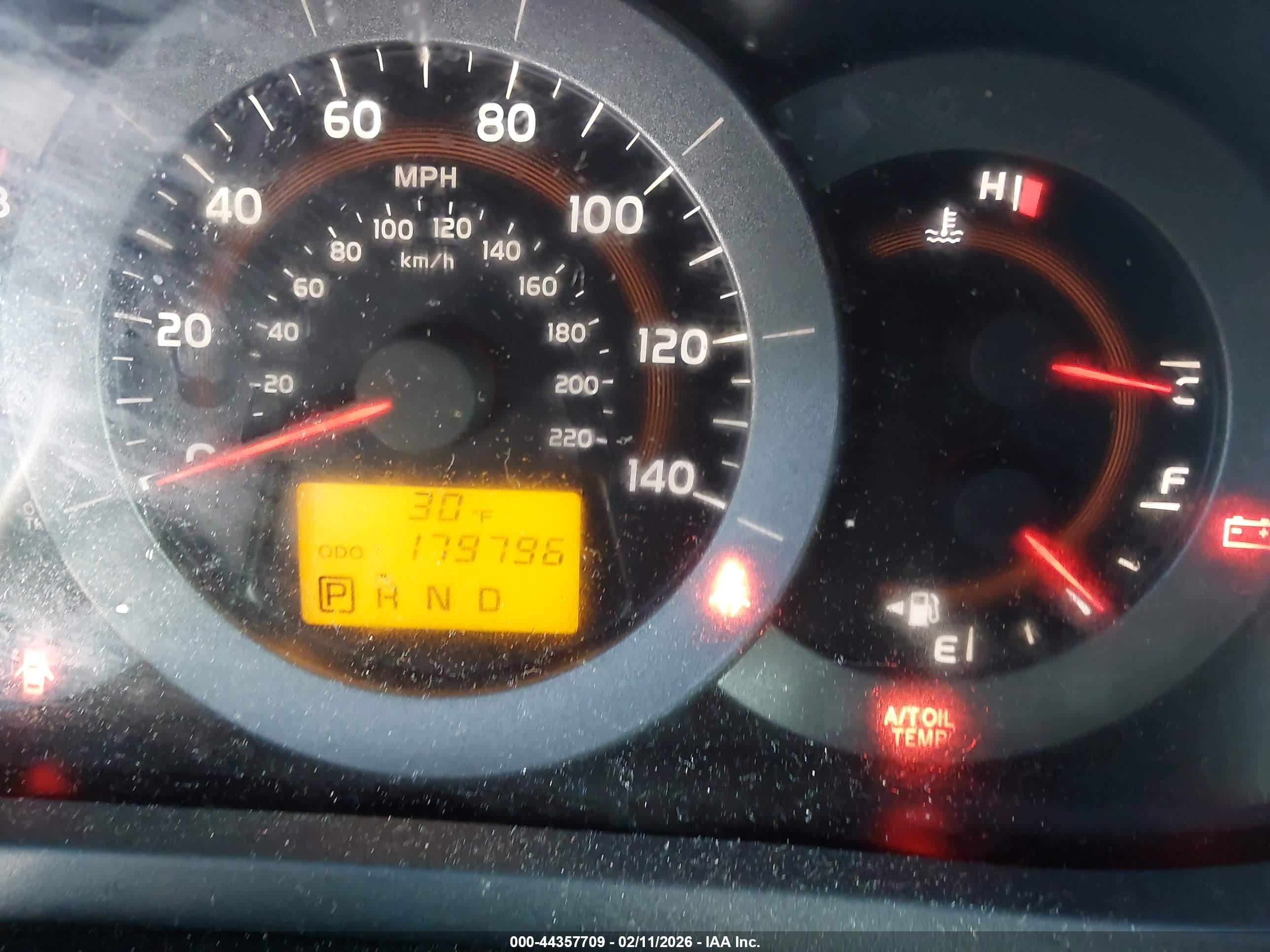 TOYOTA RAV4 image 7