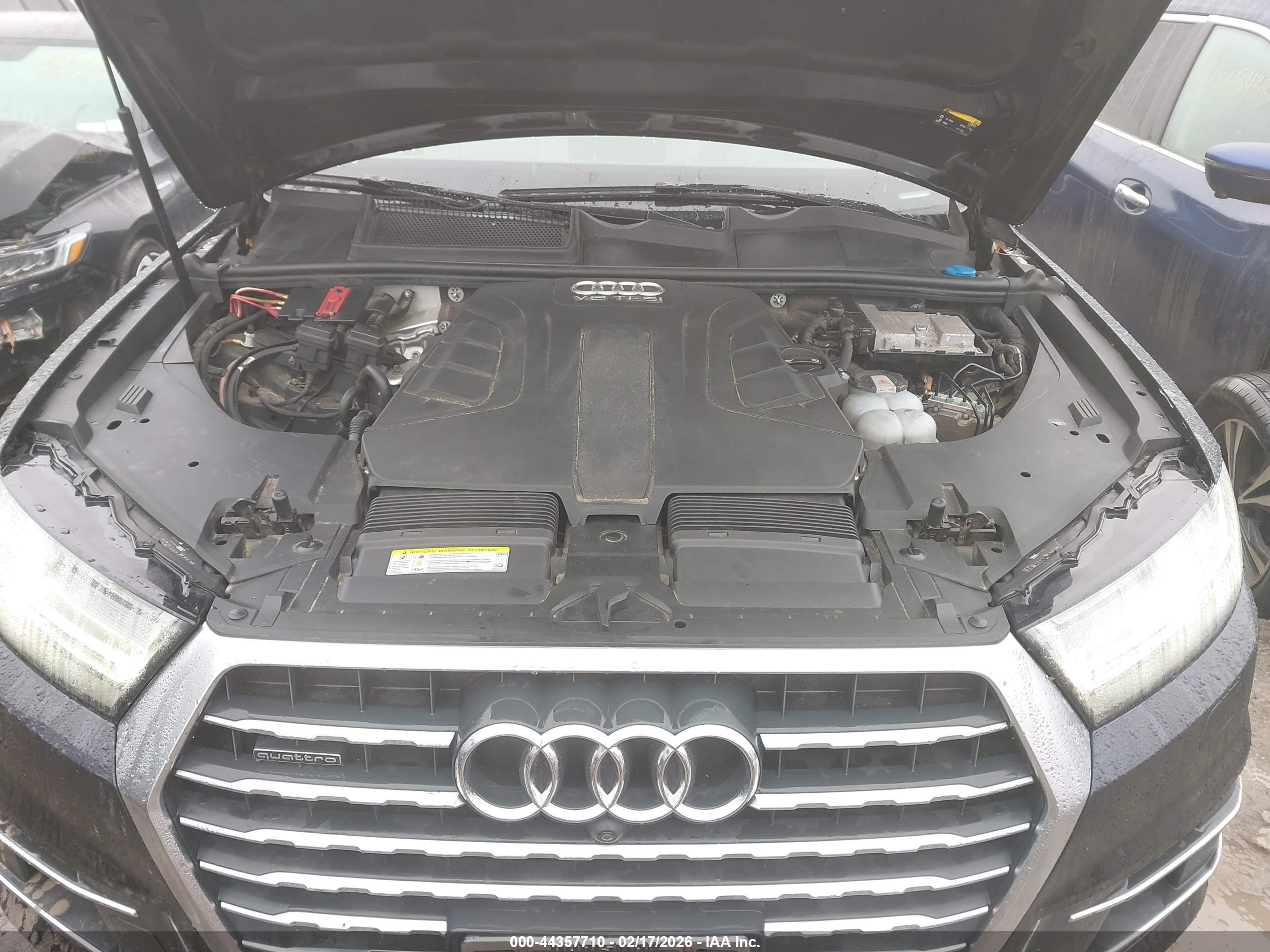 AUDI Q7 image 10