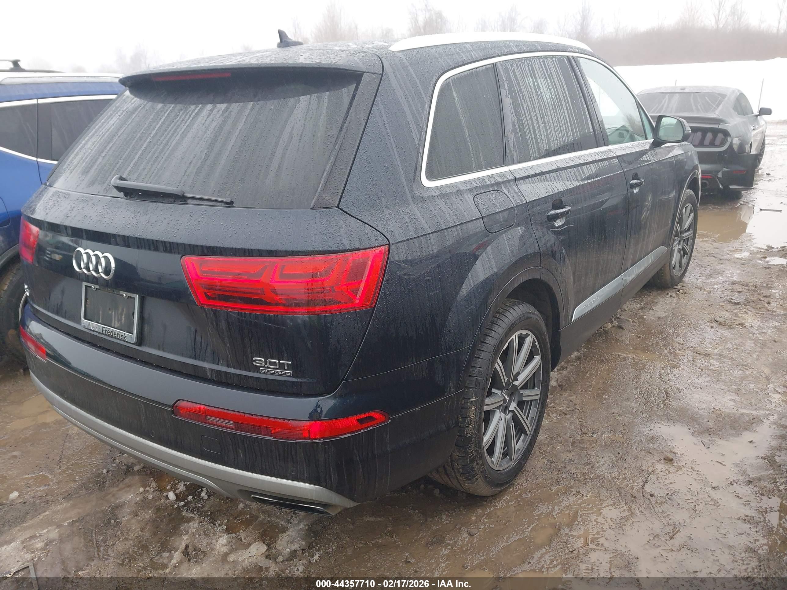 AUDI Q7 image 4