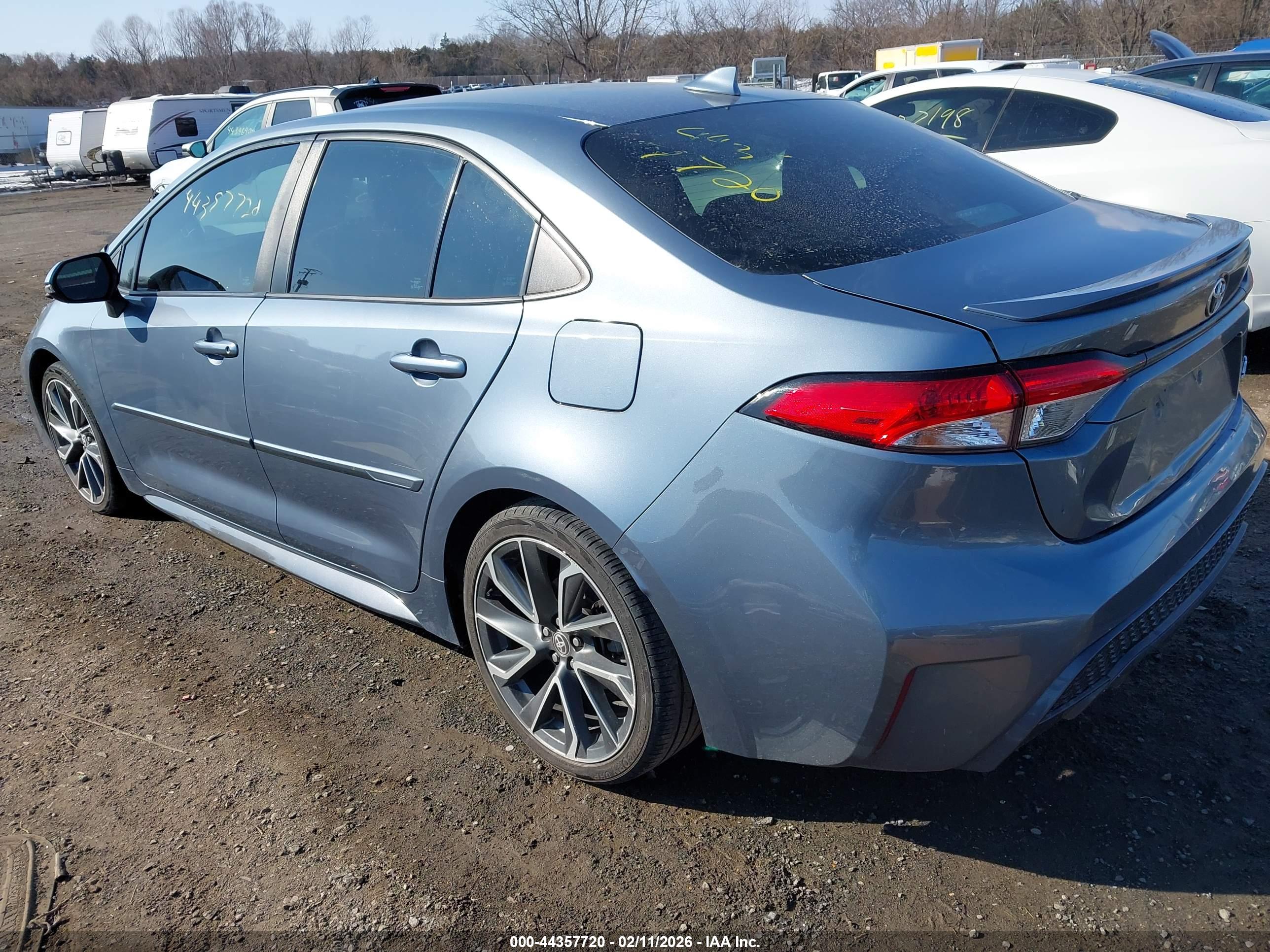 TOYOTA COROLLA image 3