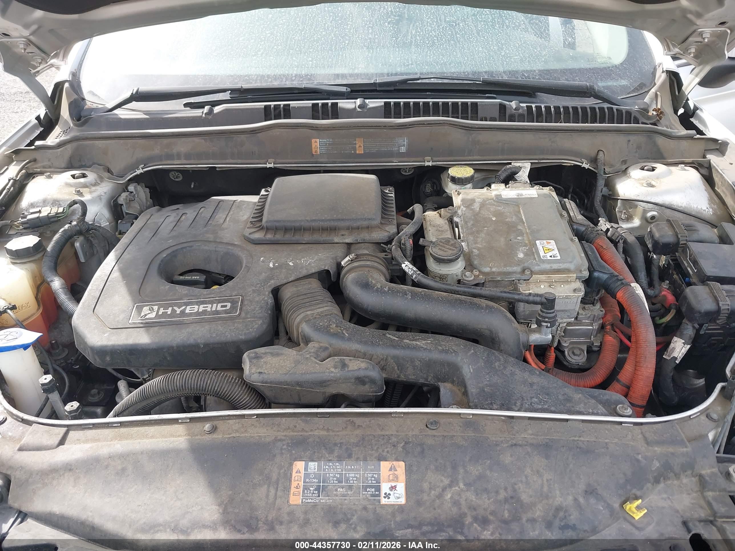 FORD FUSION image 10