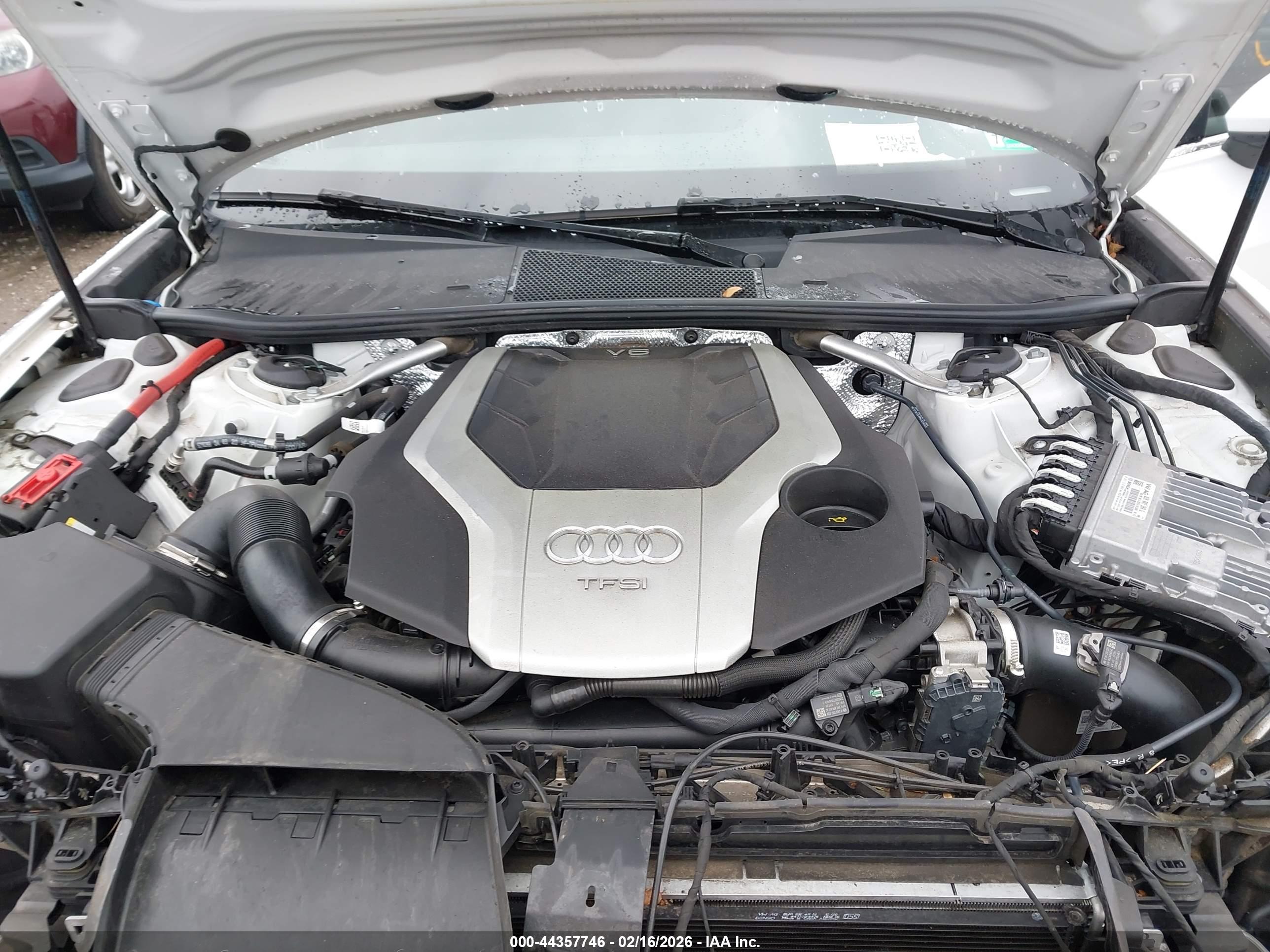 AUDI A6 image 10