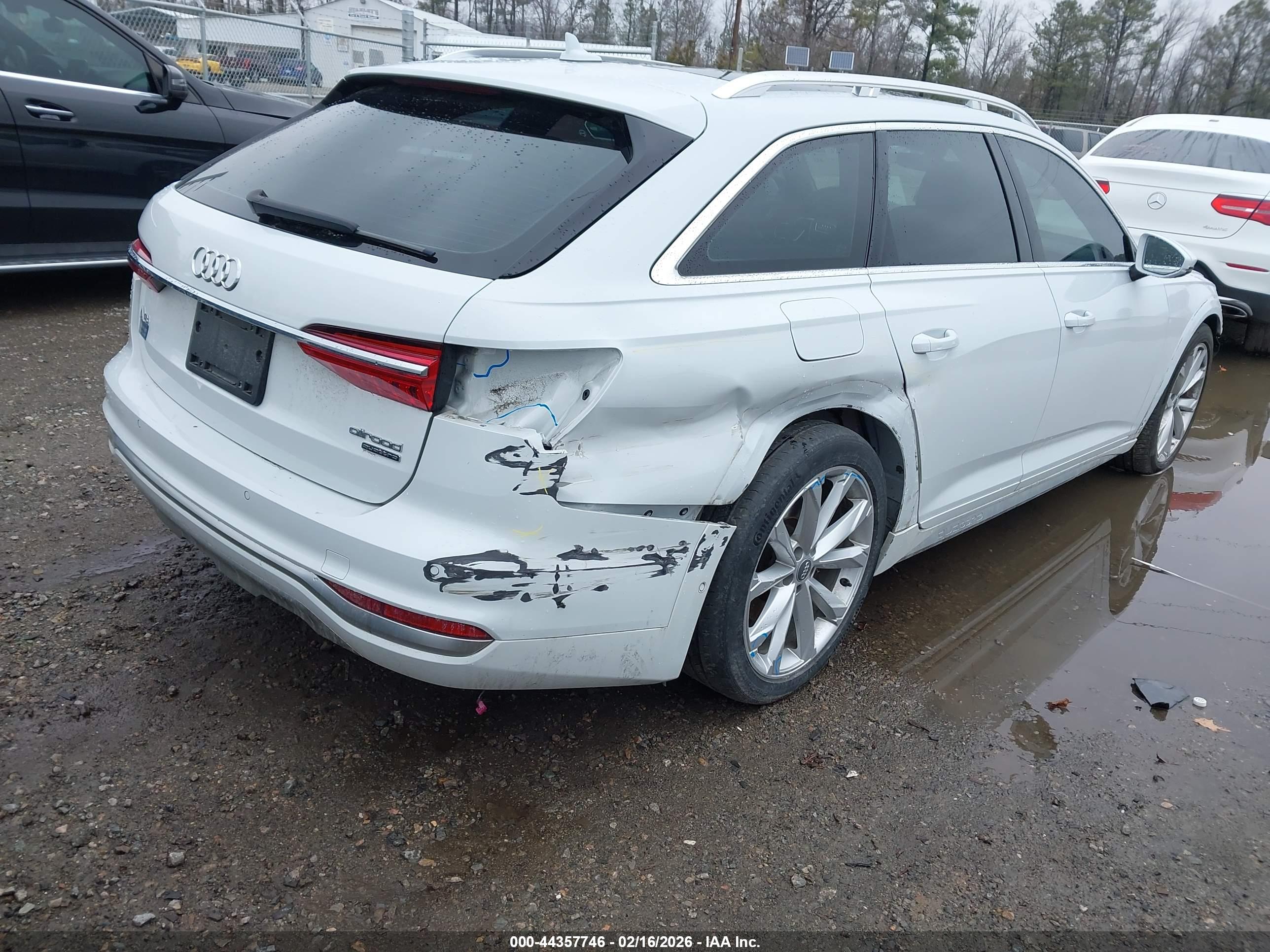 AUDI A6 image 6