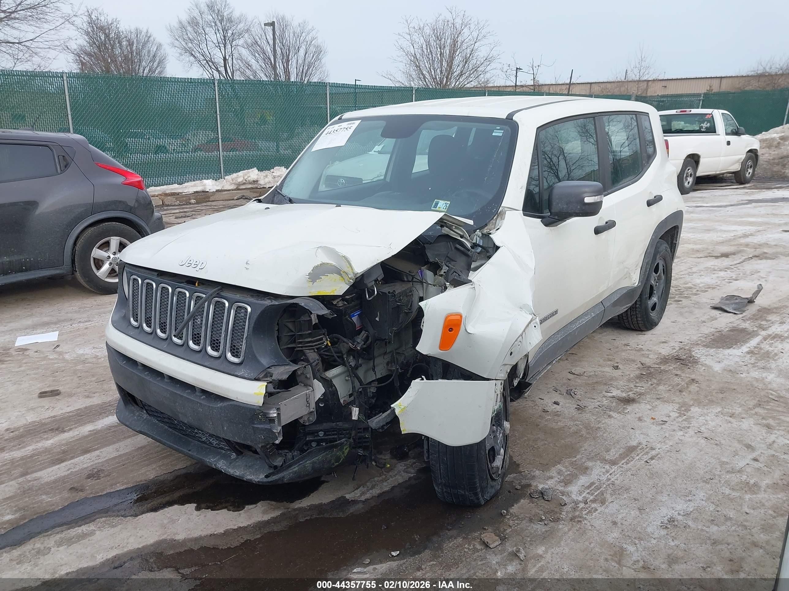 JEEP RENEGADE image 2