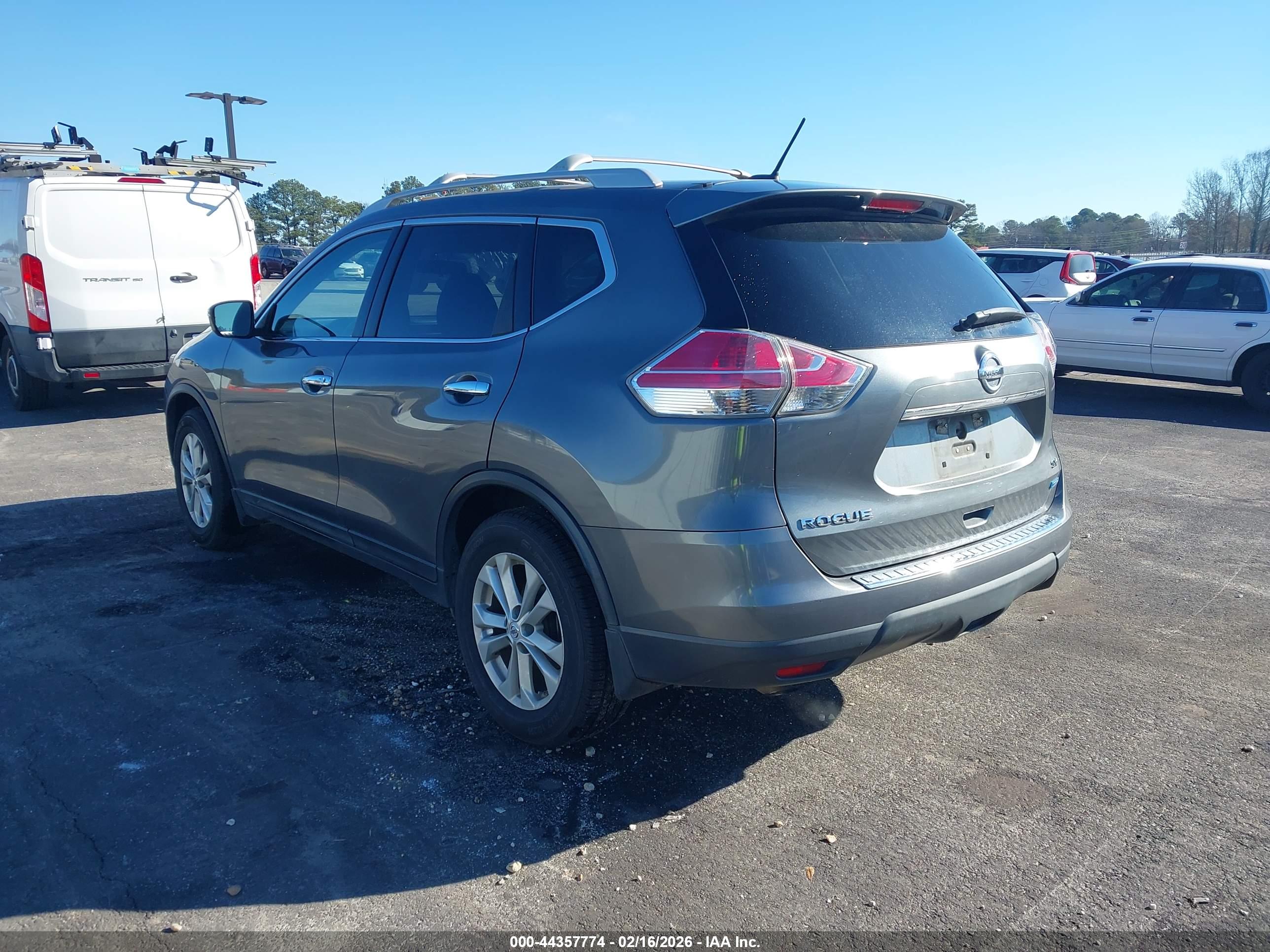 NISSAN ROGUE image 3