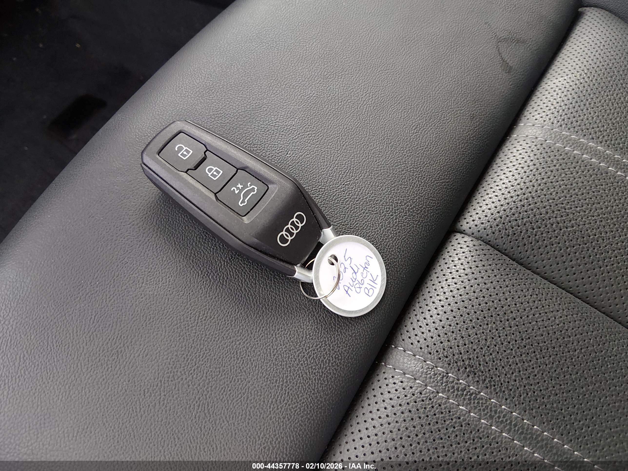 AUDI Q6 image 11