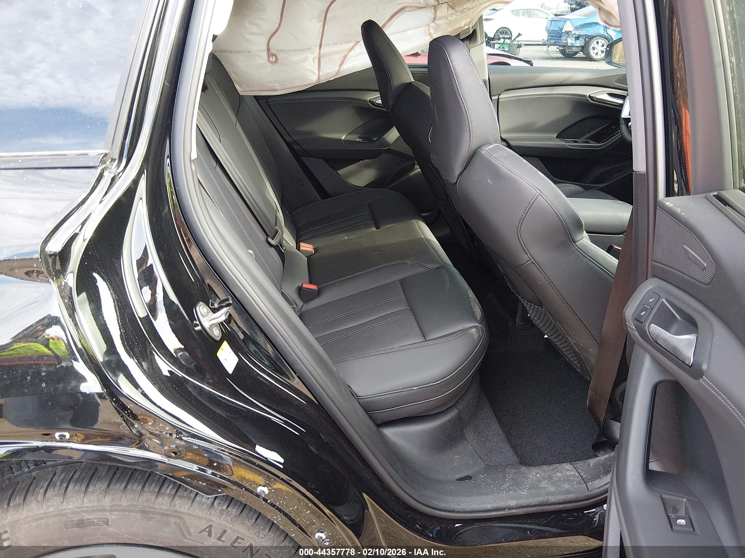AUDI Q6 image 8