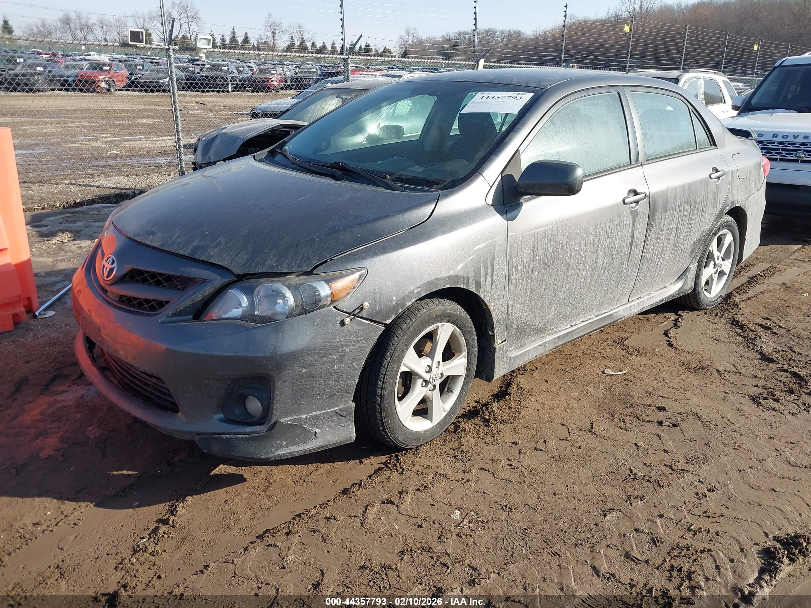 TOYOTA COROLLA image 2
