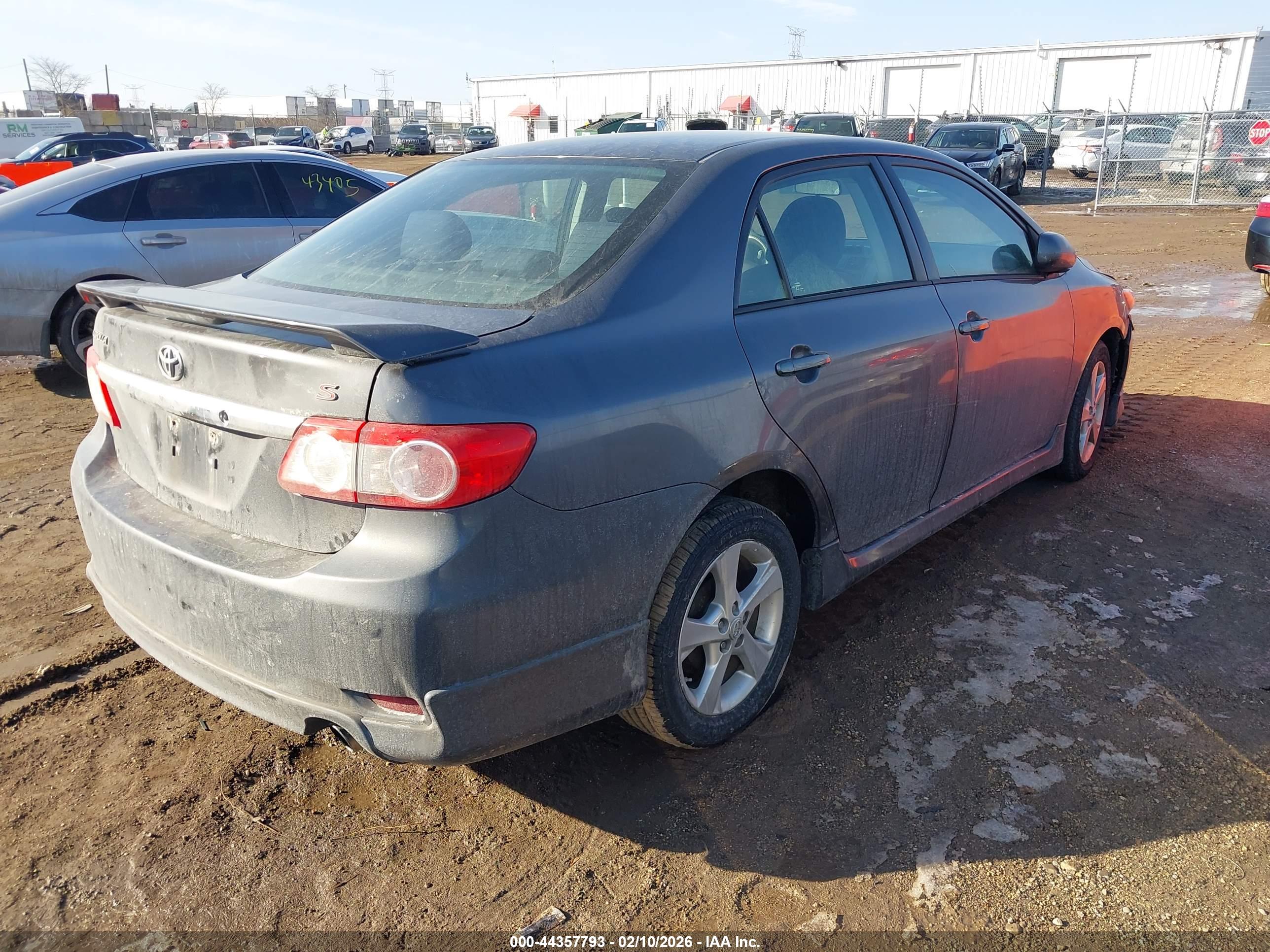 TOYOTA COROLLA image 4