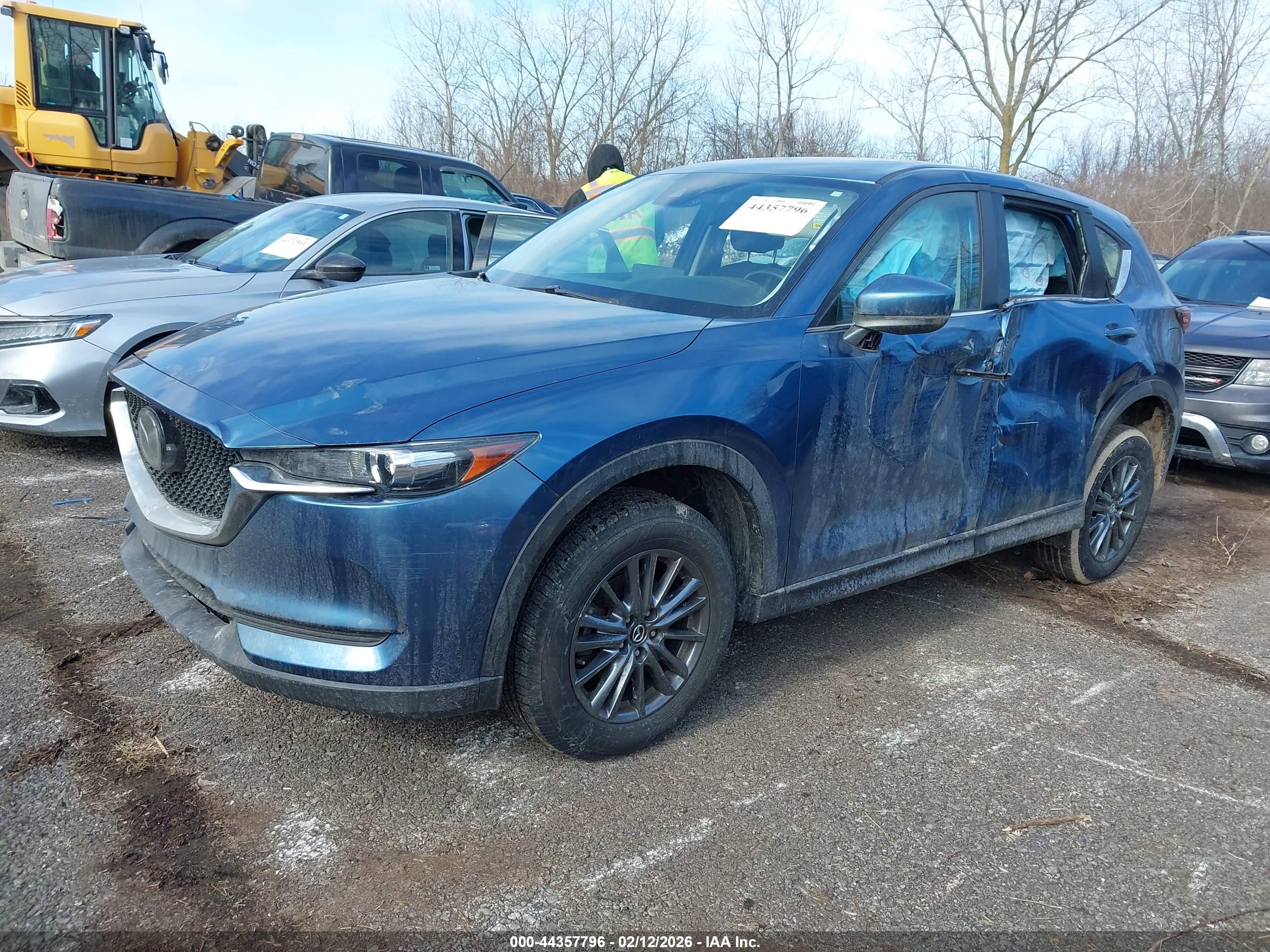 MAZDA CX-5 image 2