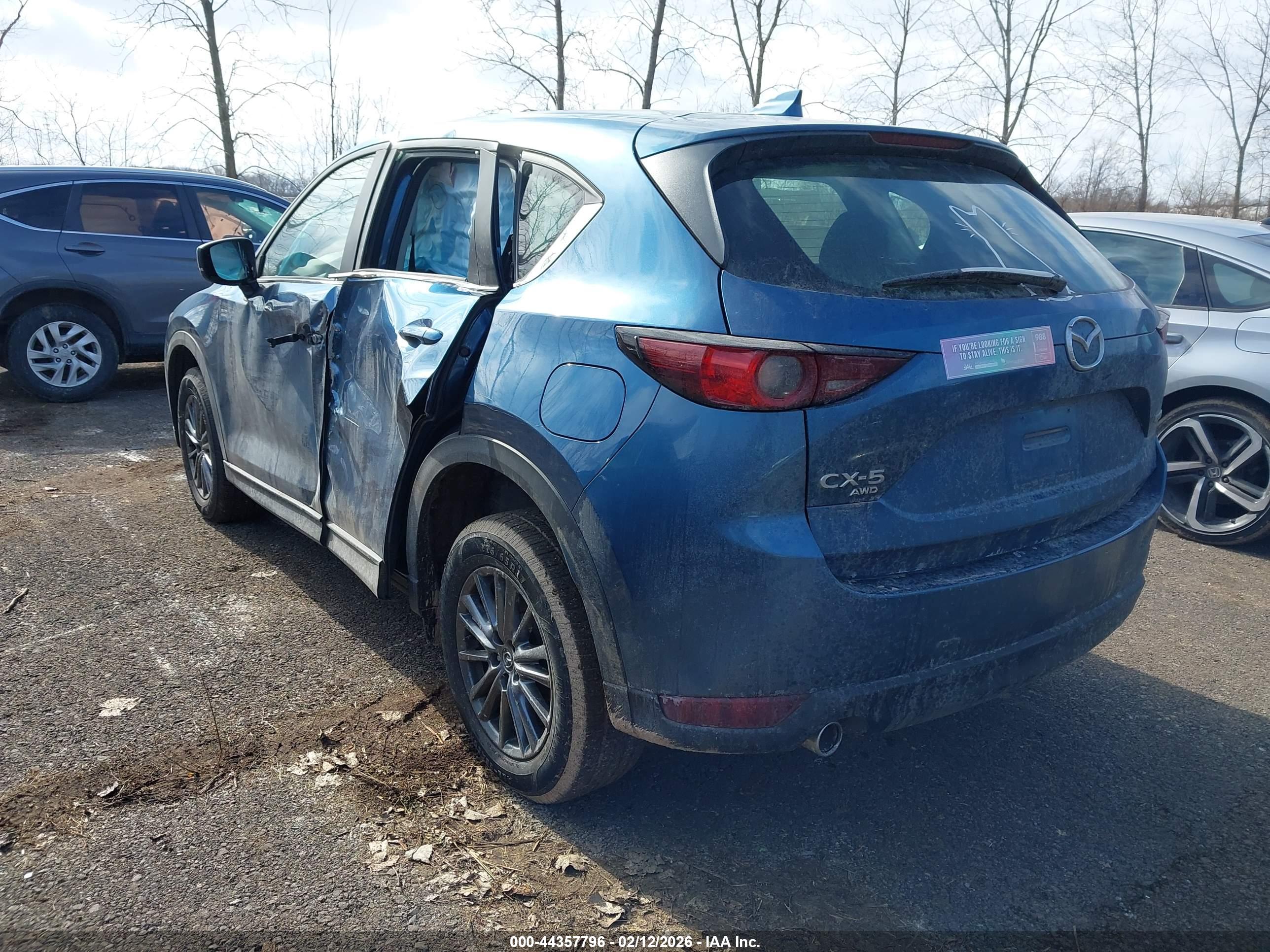 MAZDA CX-5 image 3