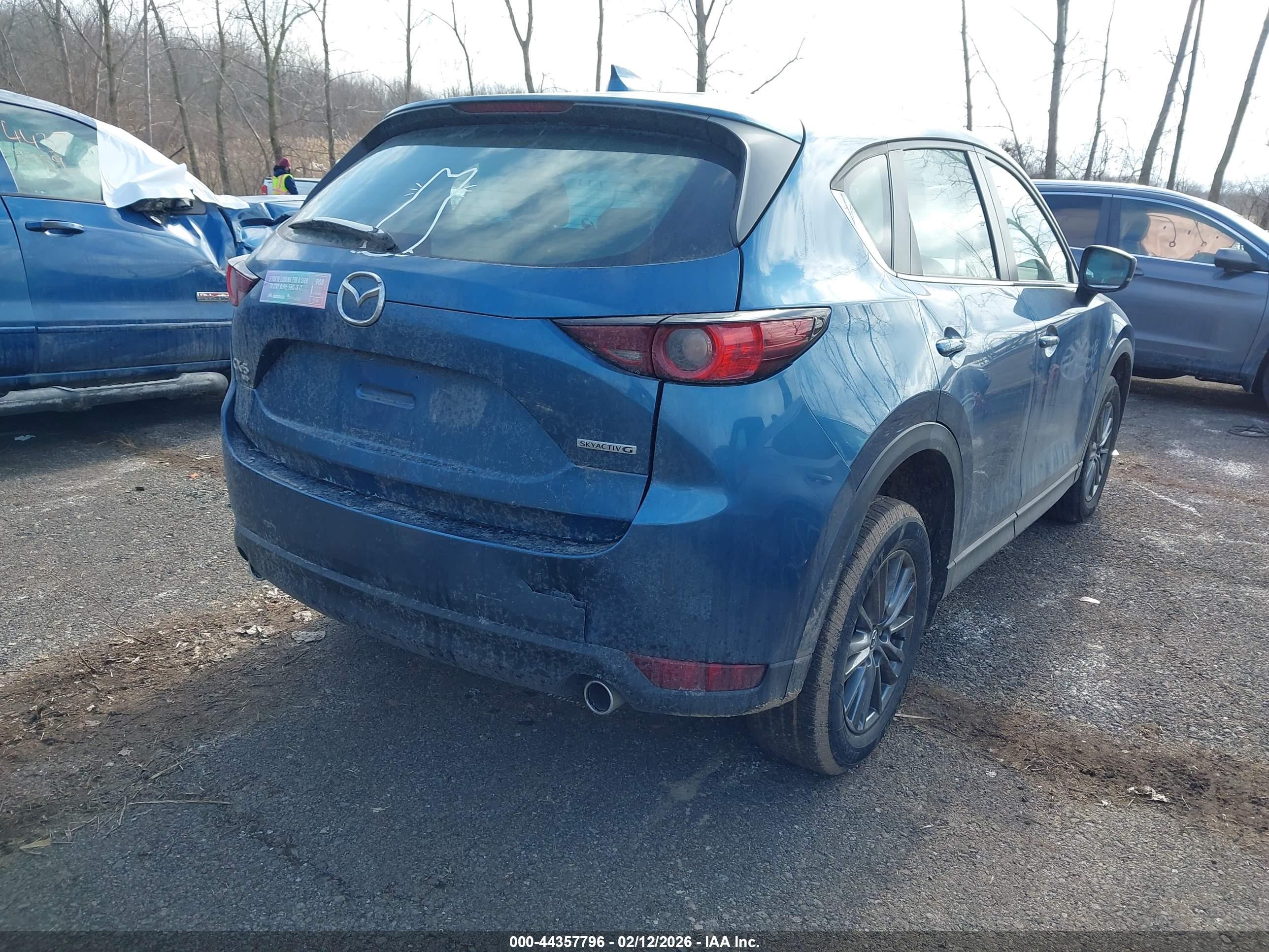 MAZDA CX-5 image 4
