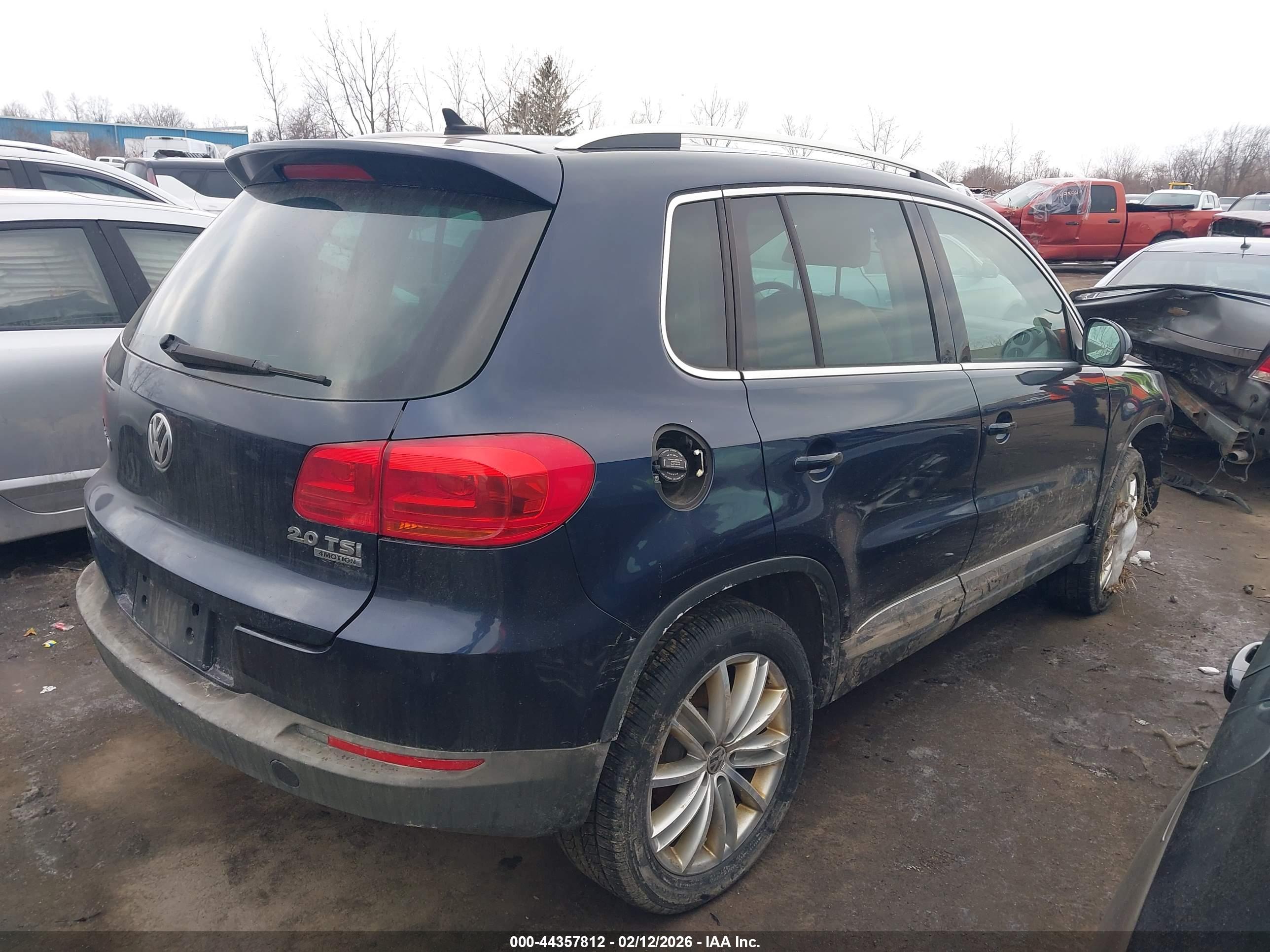 VOLKSWAGEN TIGUAN image 4