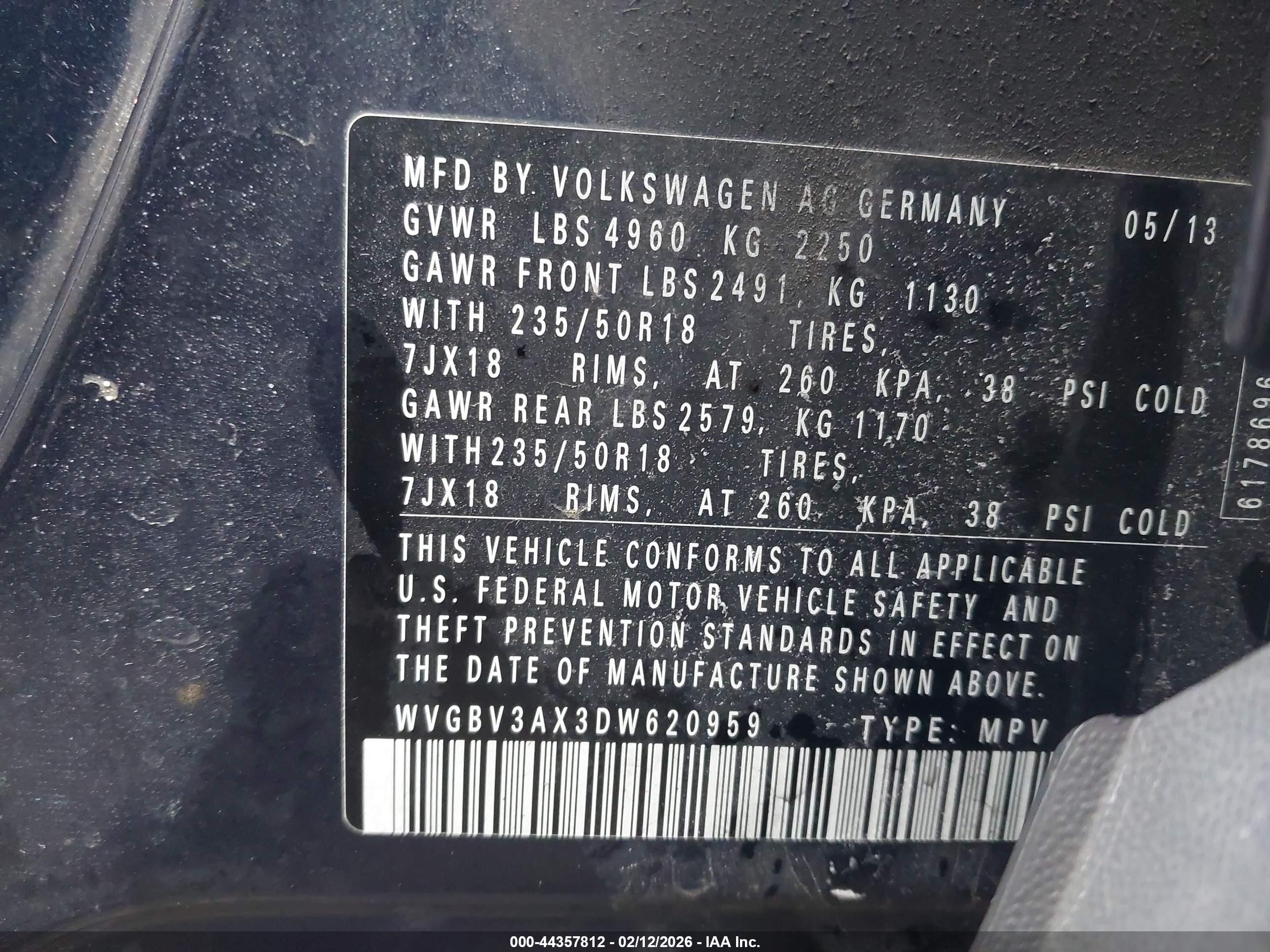 VOLKSWAGEN TIGUAN image 9