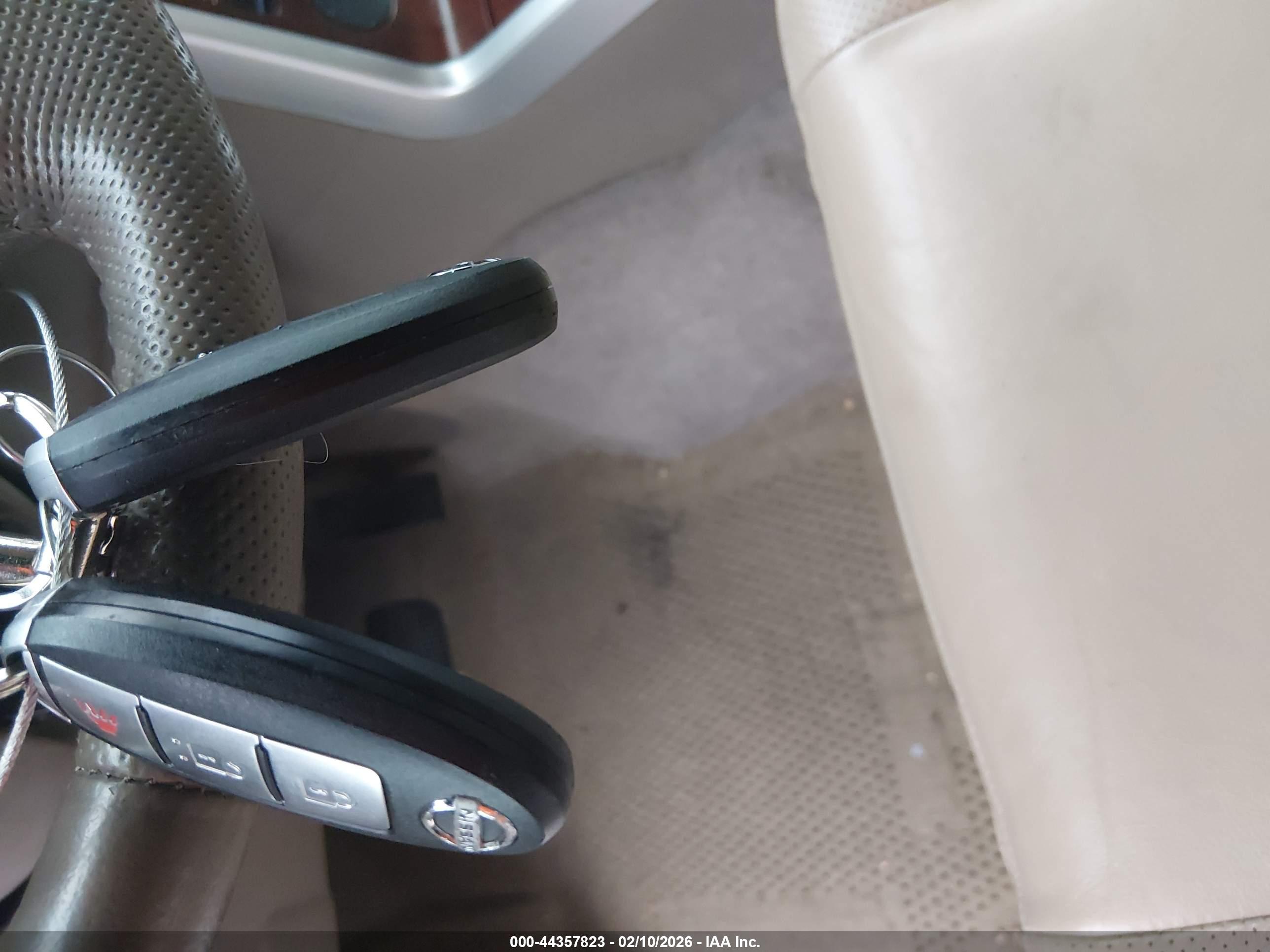 NISSAN PATHFINDER image 11