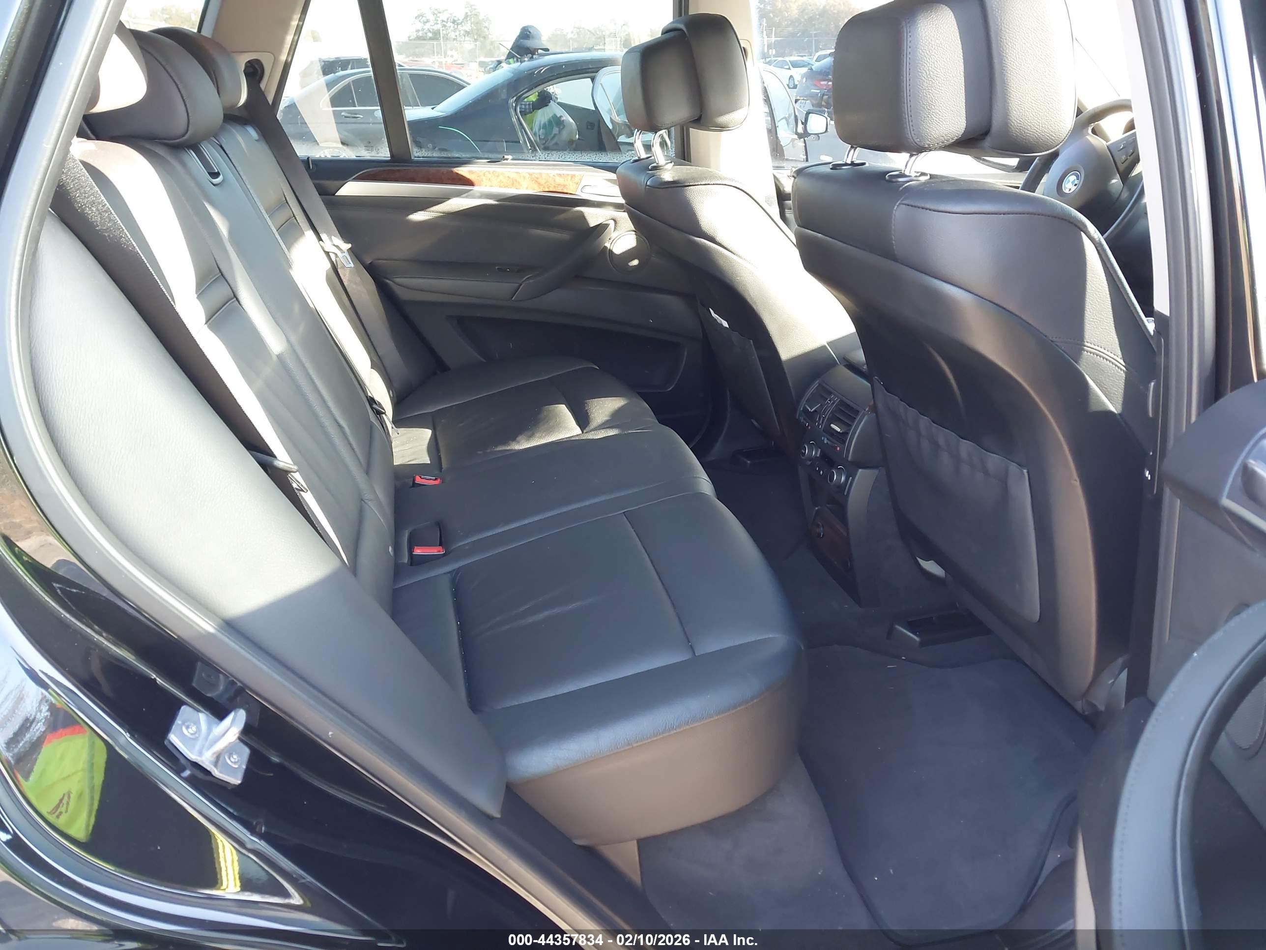 BMW X5 image 8