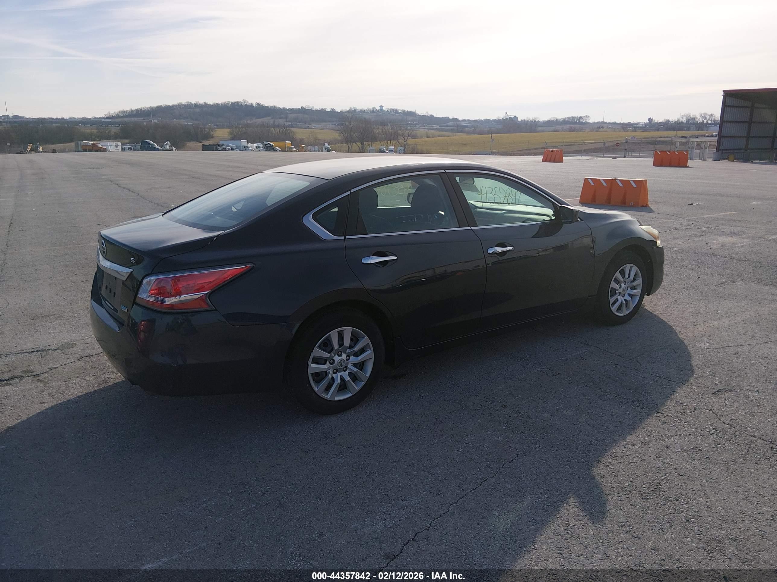 NISSAN ALTIMA image 4