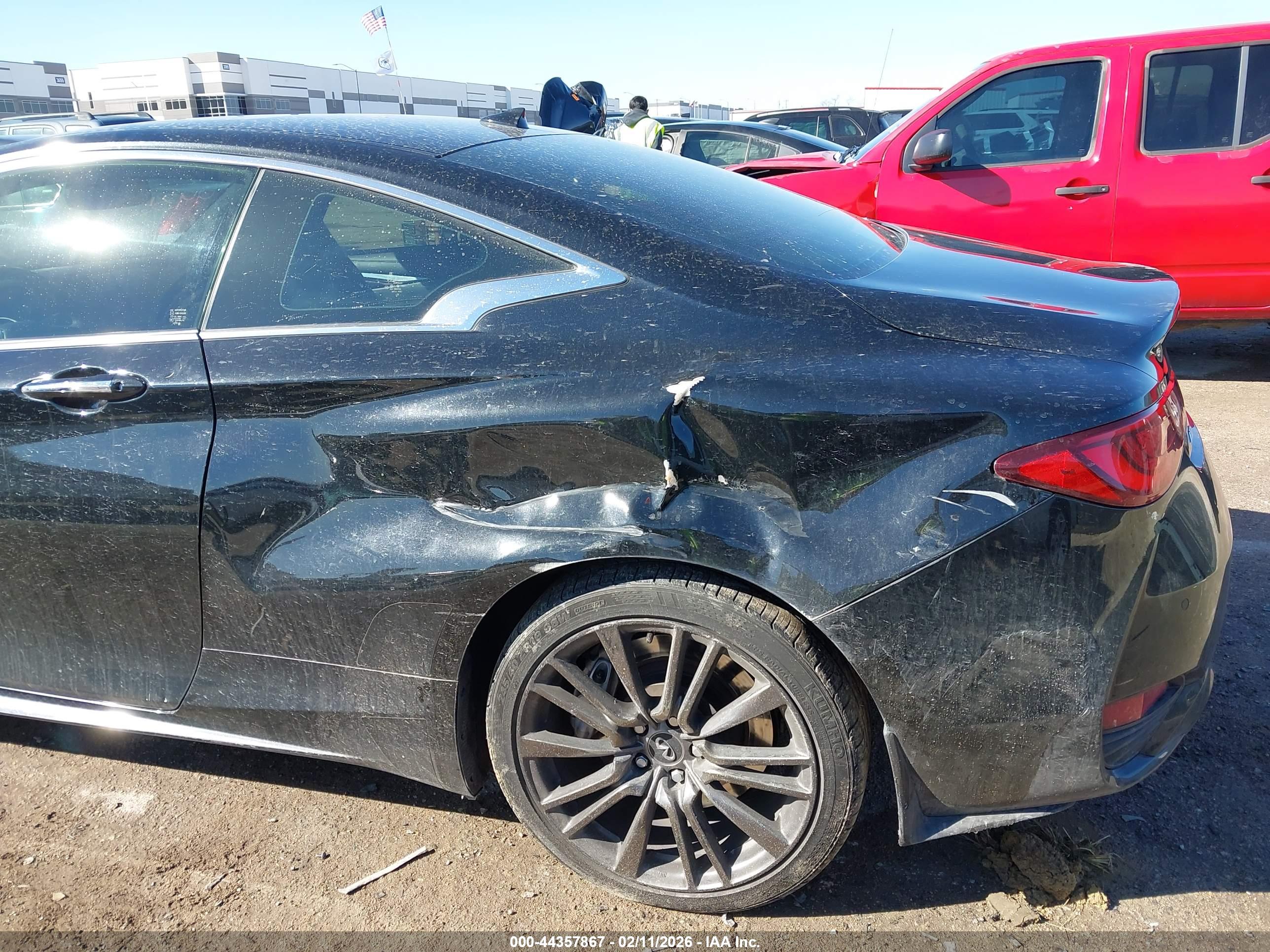 INFINITI Q60 image 6