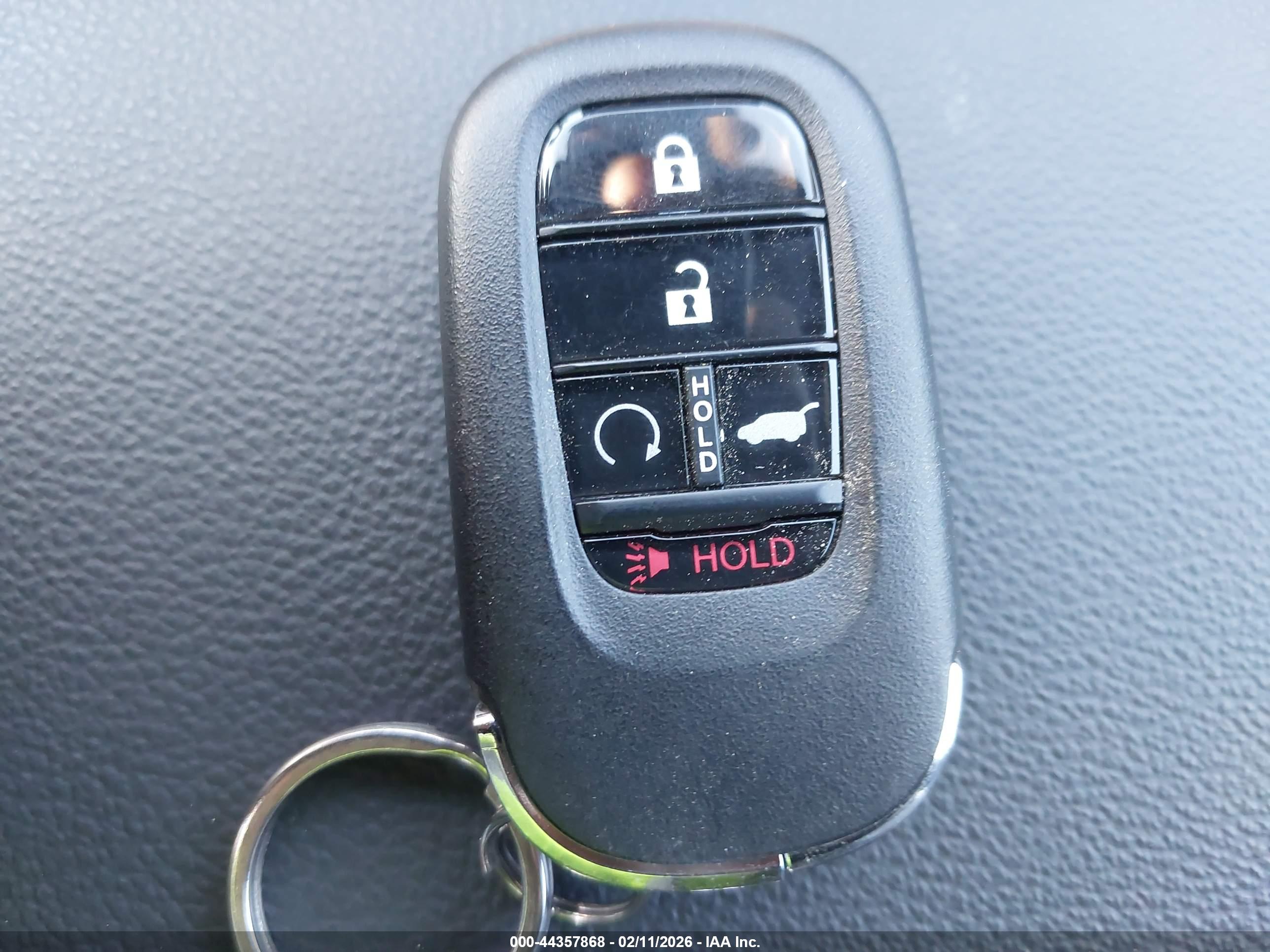 HONDA CR-V image 11