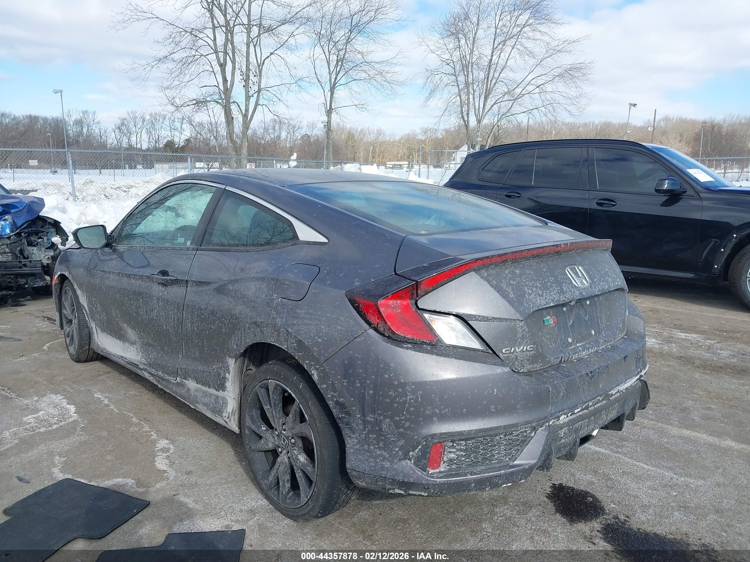 HONDA CIVIC image 3