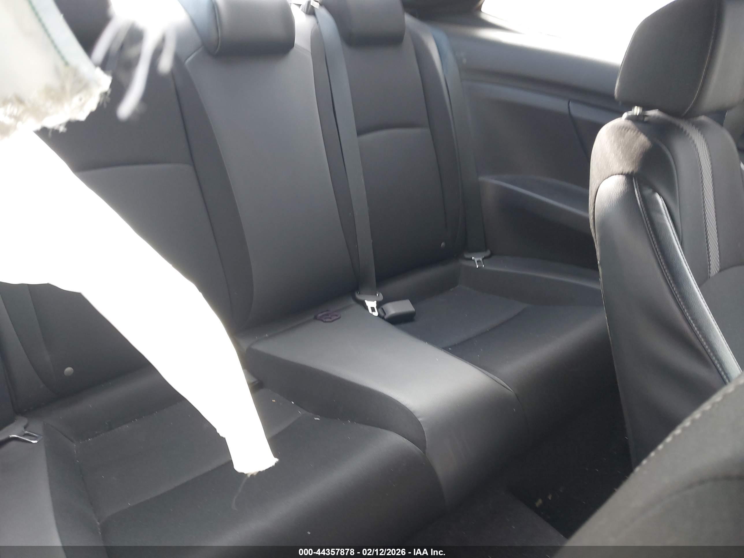 HONDA CIVIC image 8