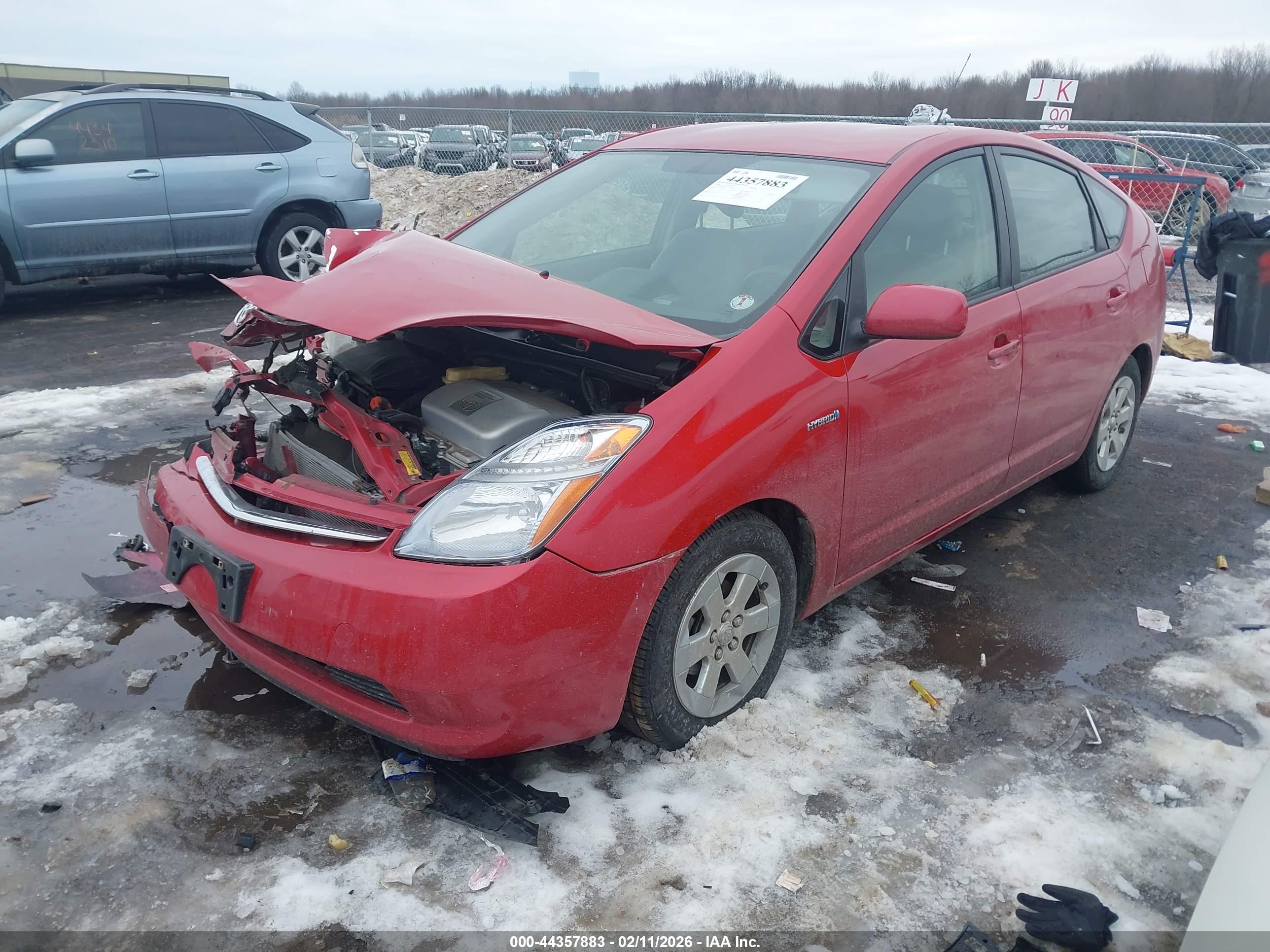 TOYOTA PRIUS image 2