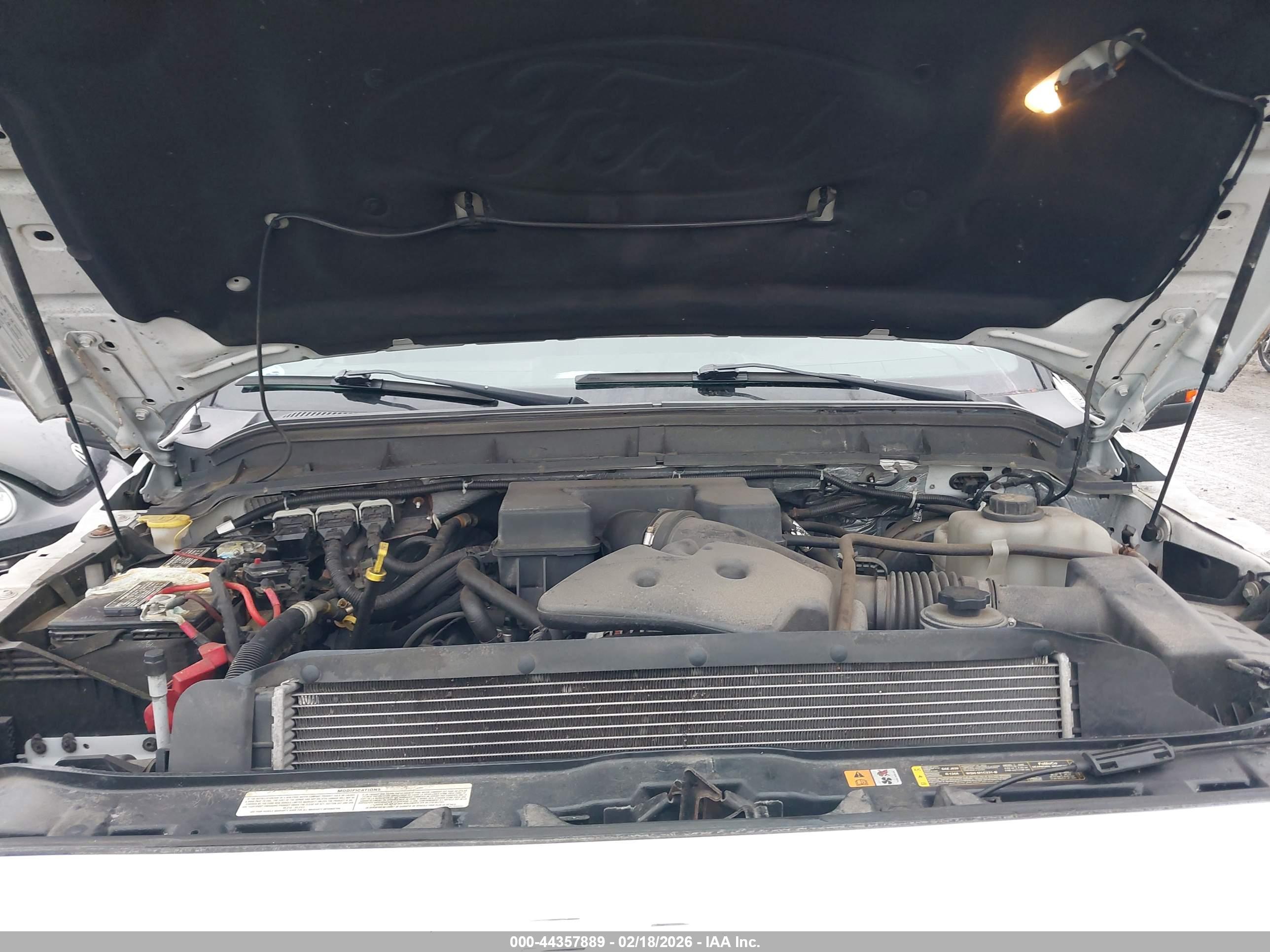 FORD F-250 image 10