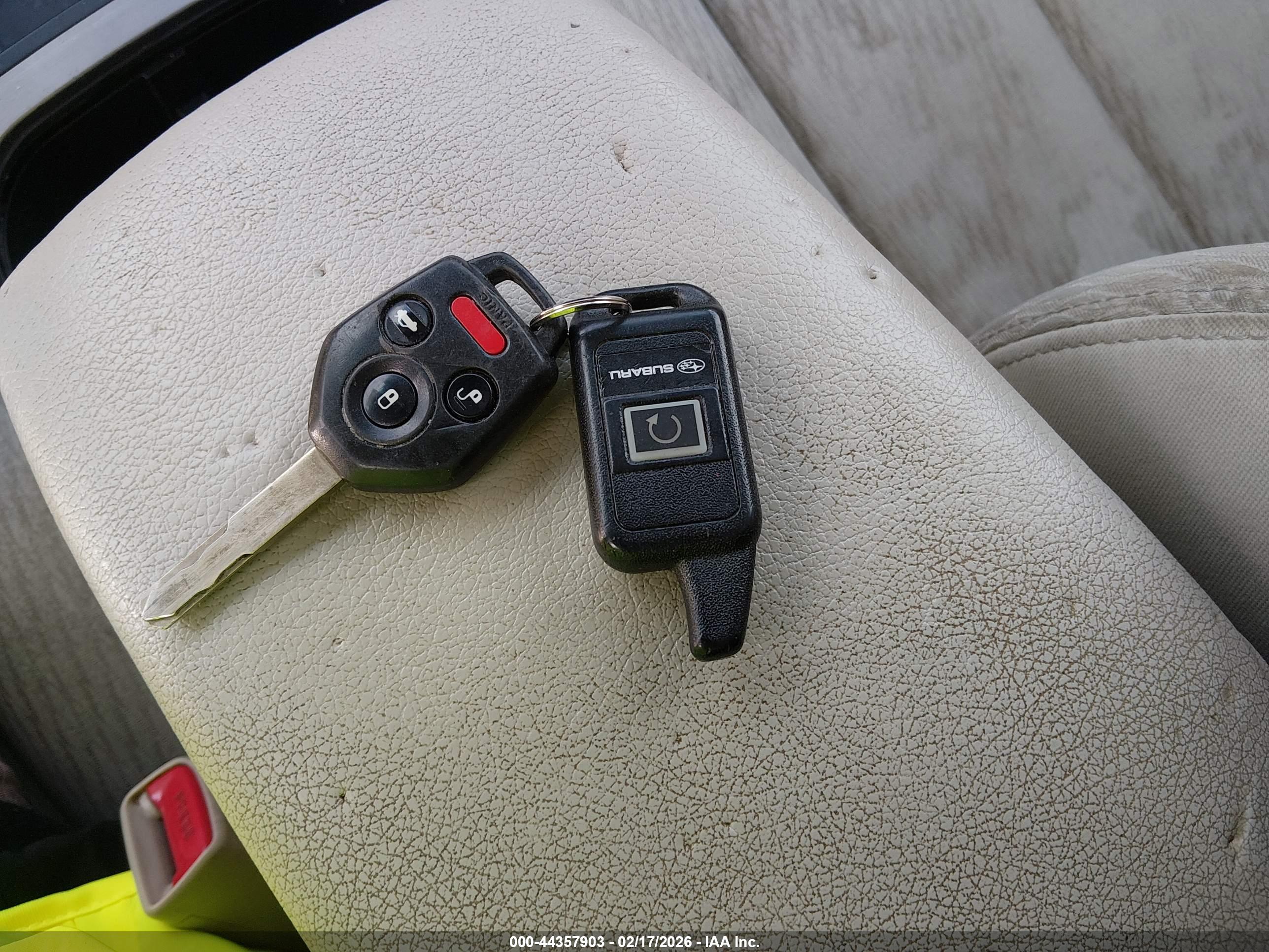 SUBARU OUTBACK image 11