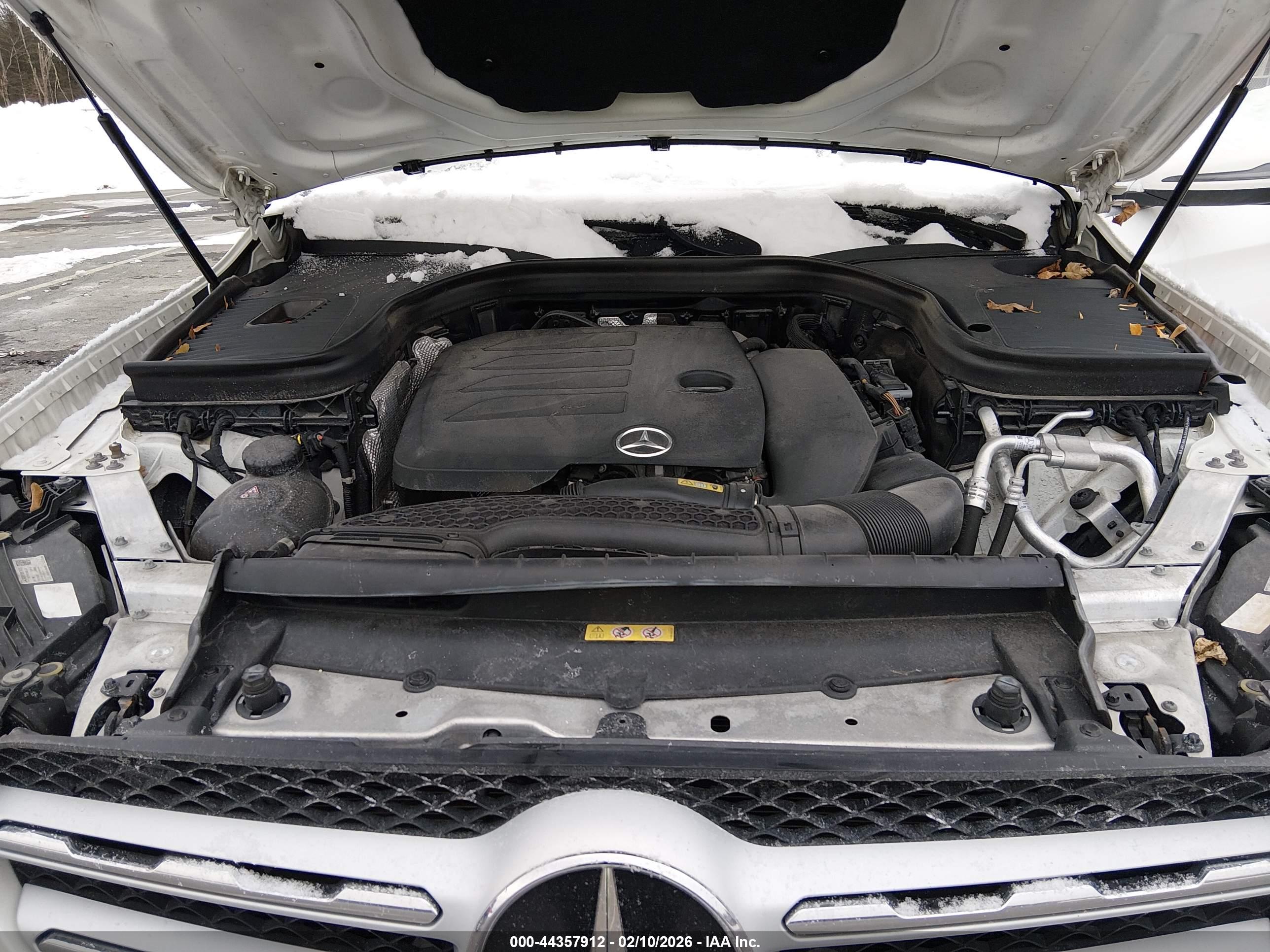 MERCEDES-BENZ GLC image 10