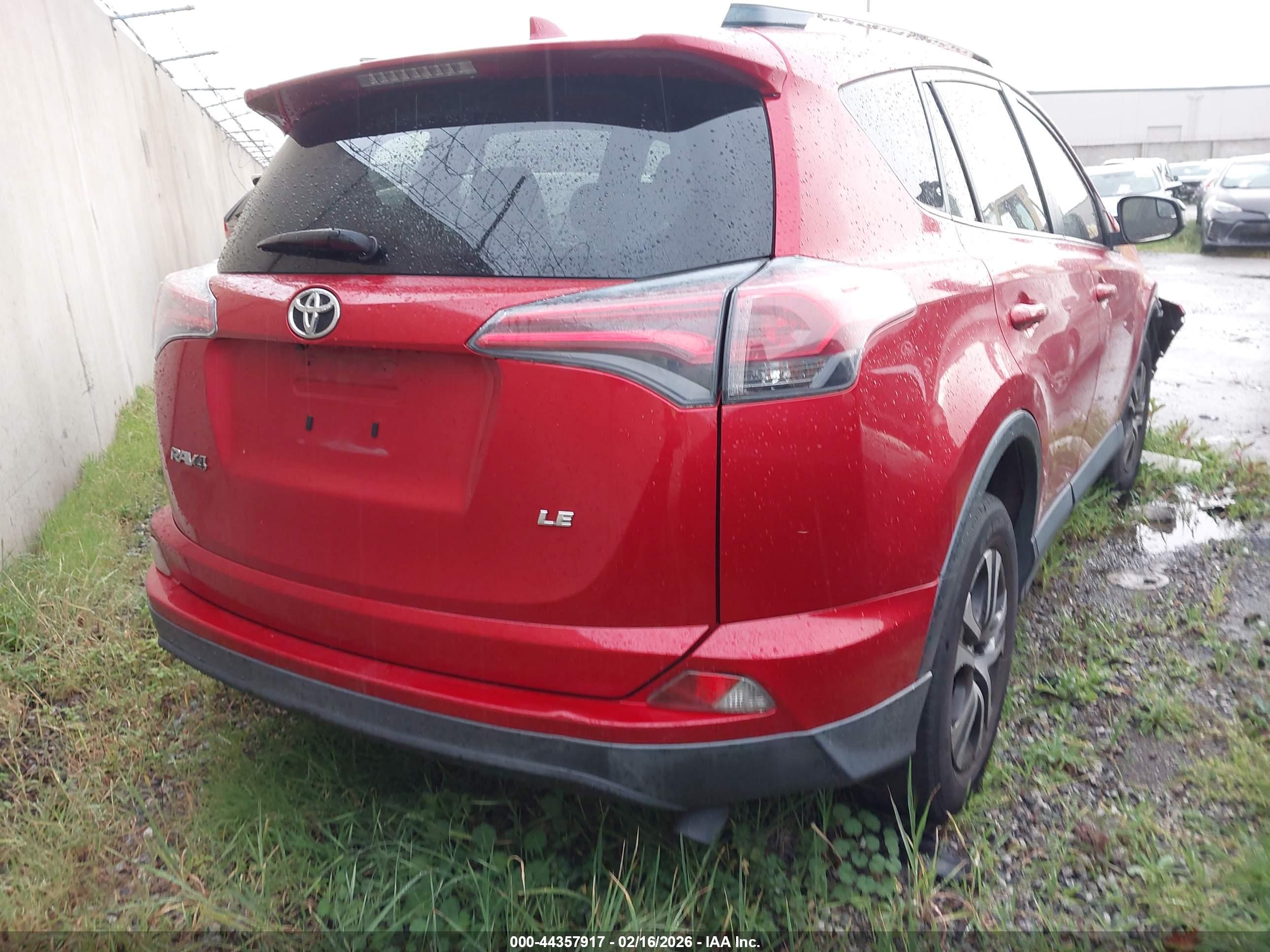 TOYOTA RAV4 image 4