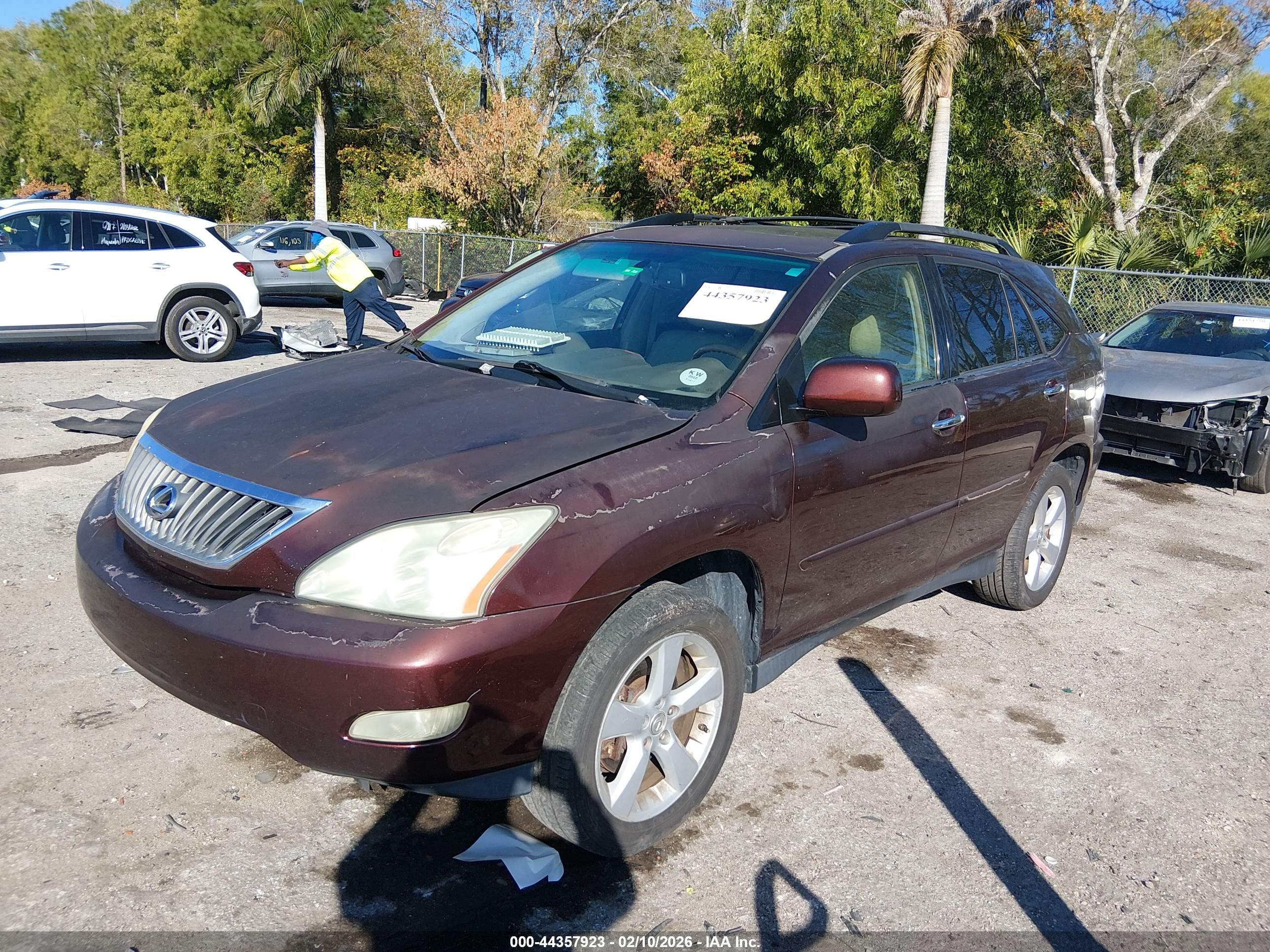 LEXUS RX image 6