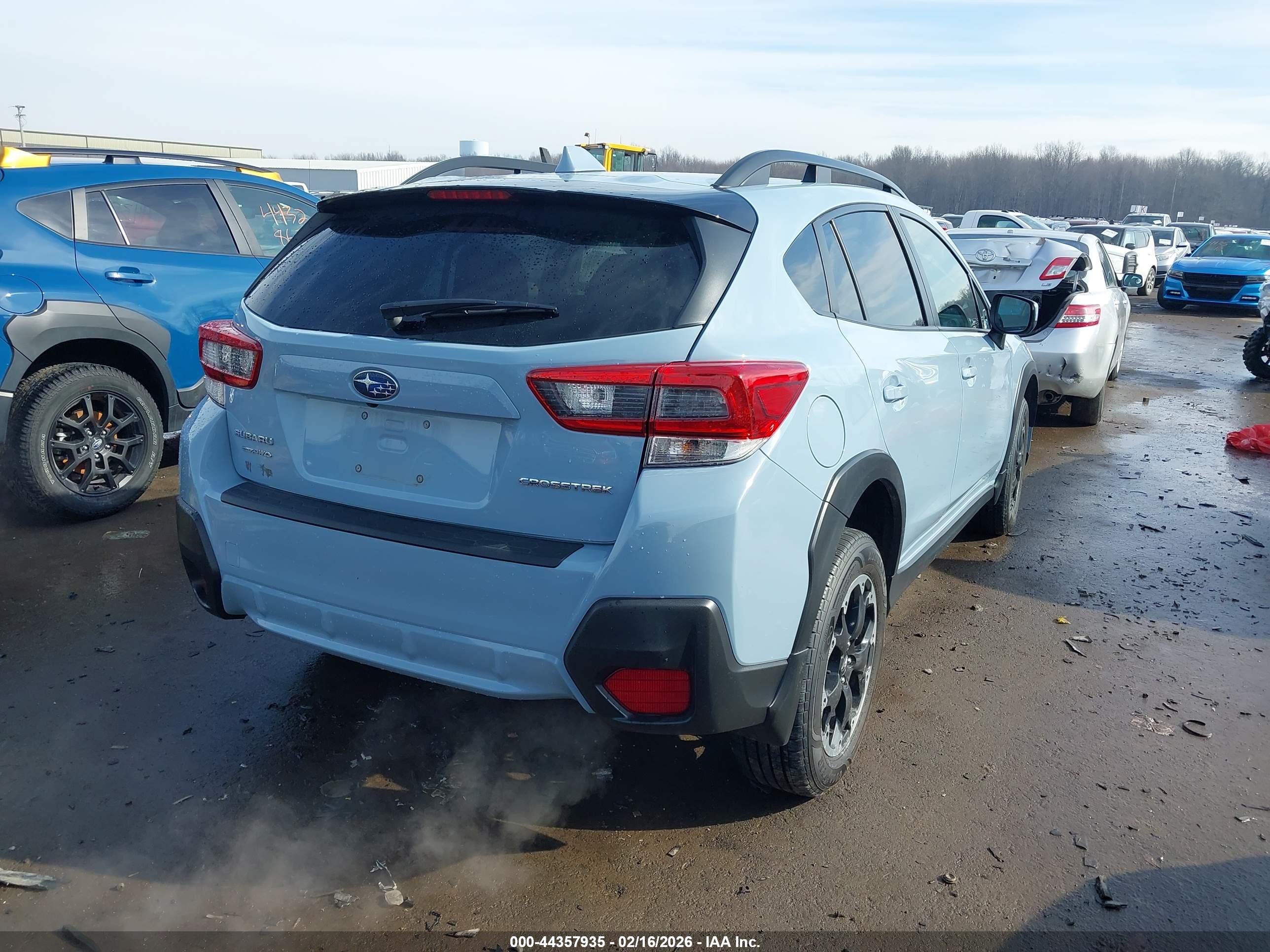SUBARU CROSSTREK image 4