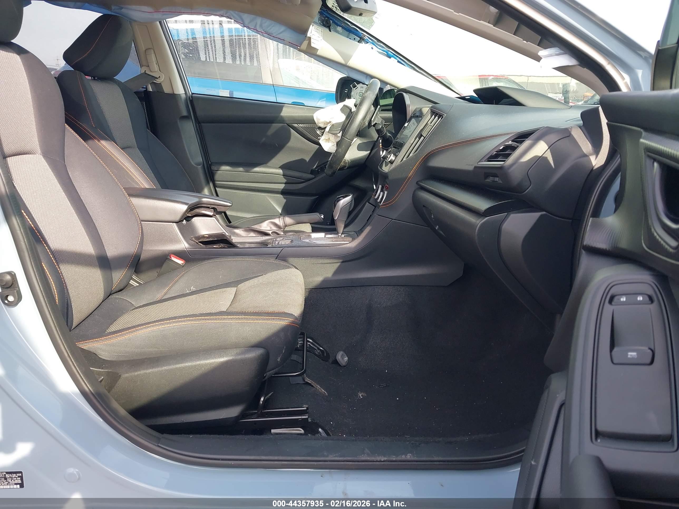SUBARU CROSSTREK image 5