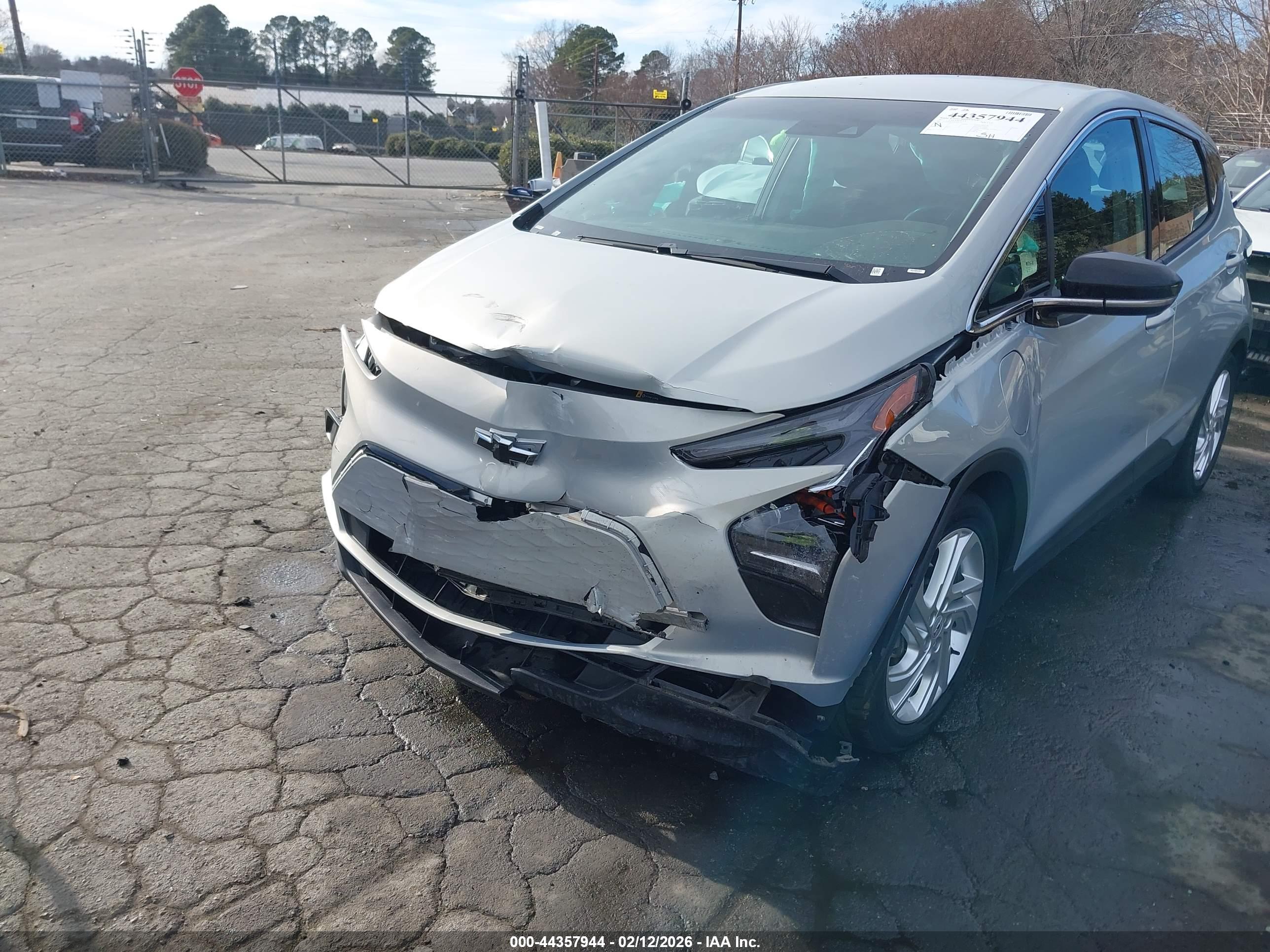 CHEVROLET BOLT image 6
