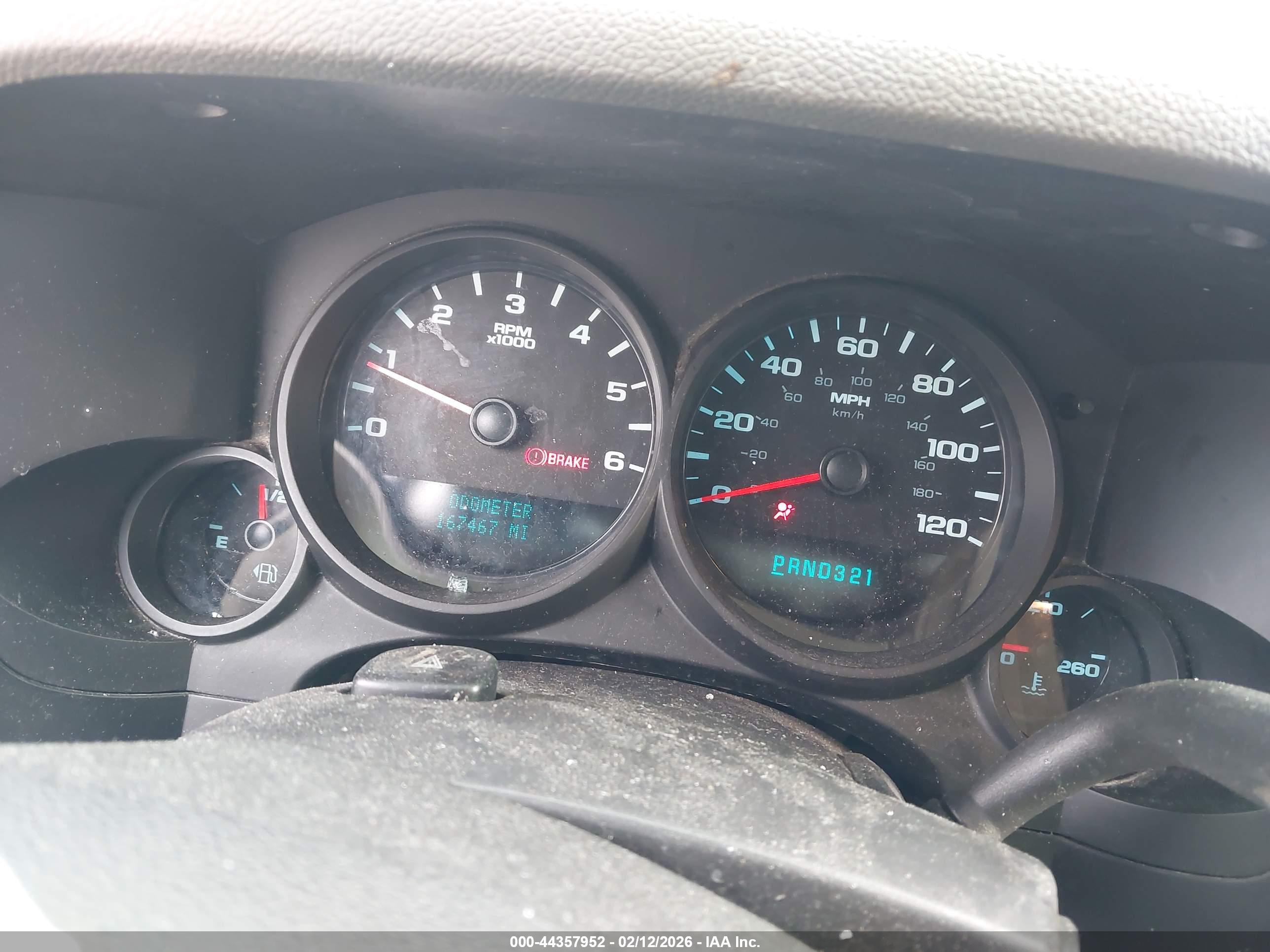 CHEVROLET SILVERADO image 7