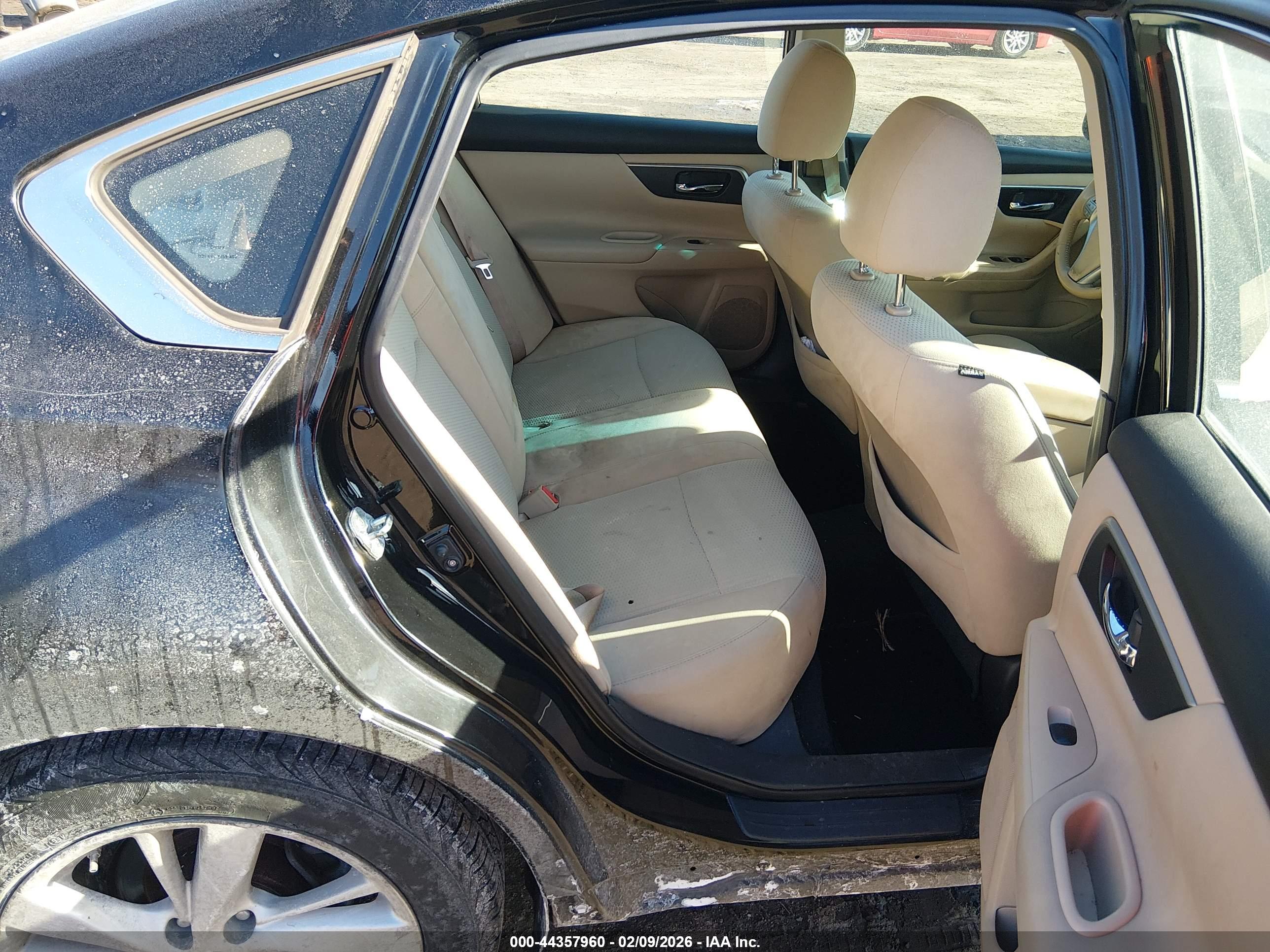 NISSAN ALTIMA image 8