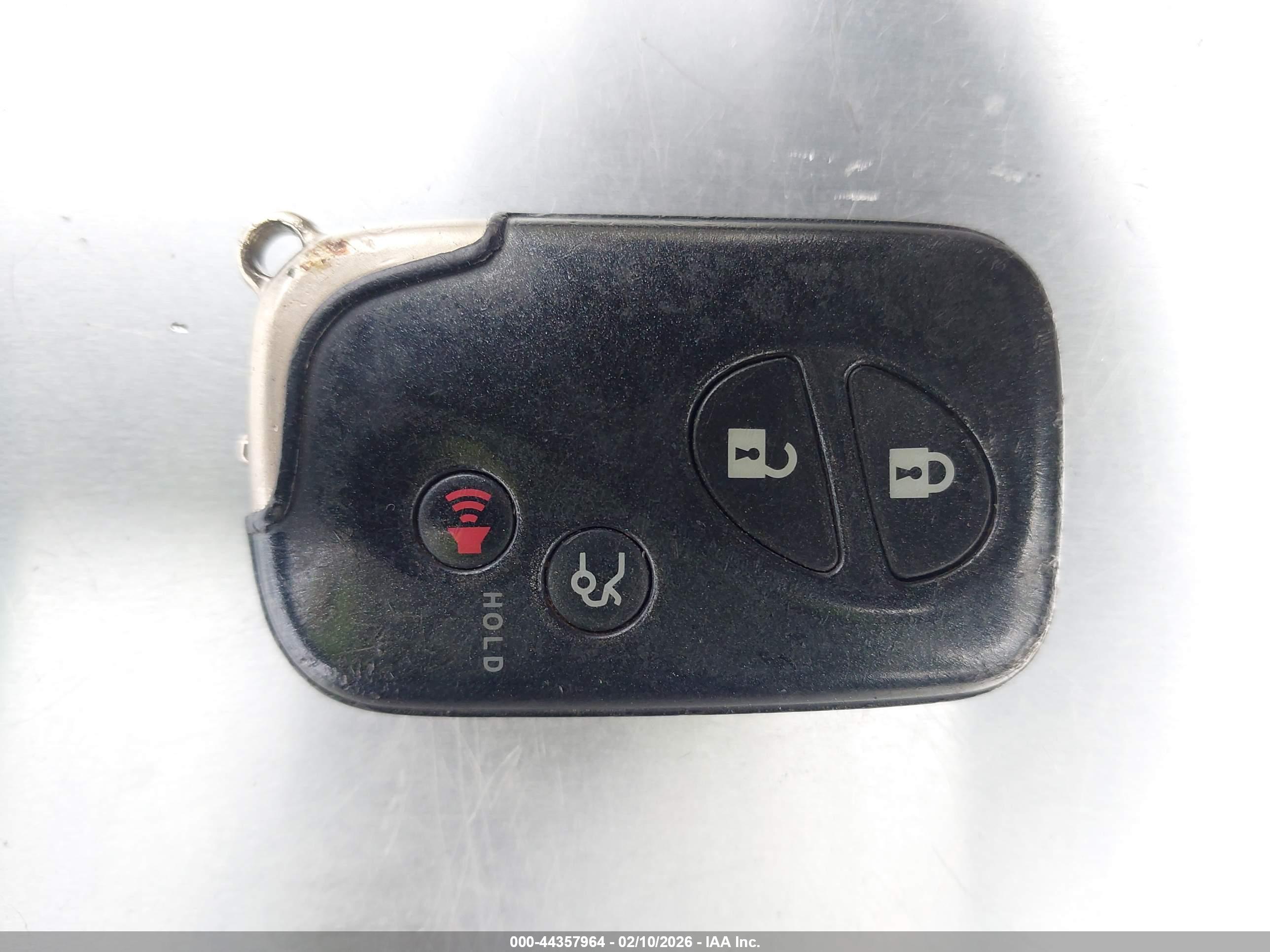 LEXUS IS image 11