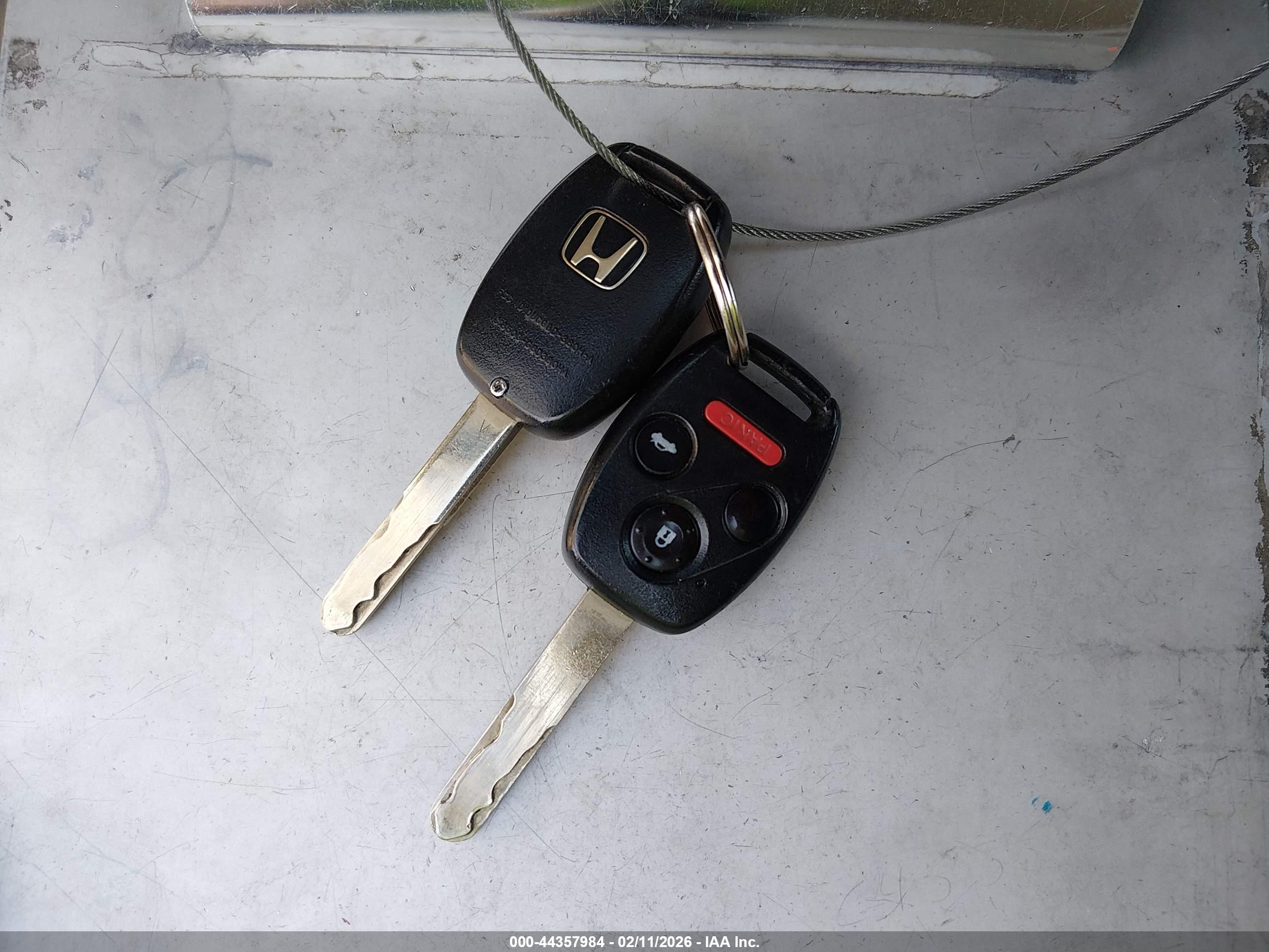 HONDA ACCORD image 11