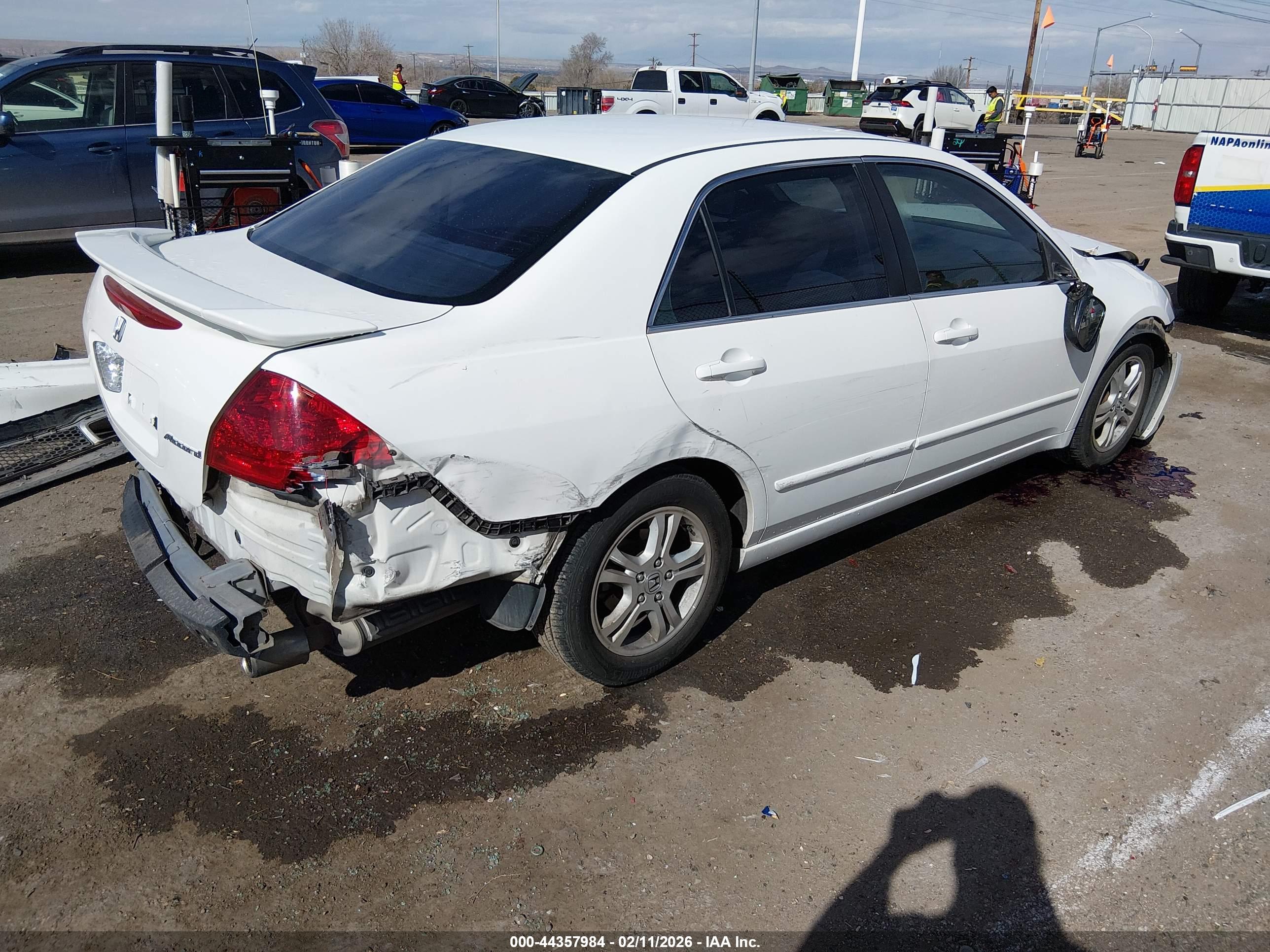HONDA ACCORD image 4