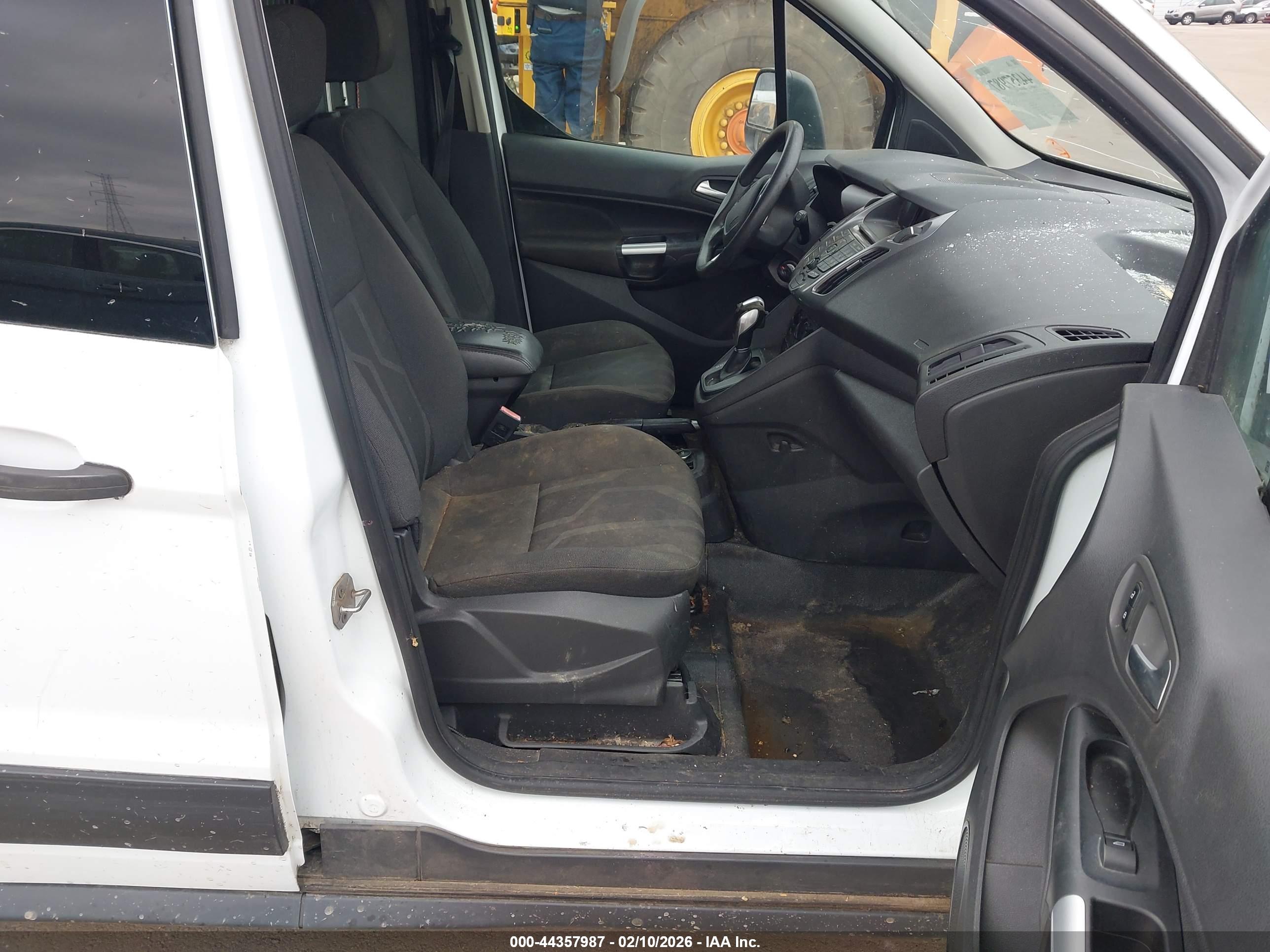 FORD TRANSIT image 5