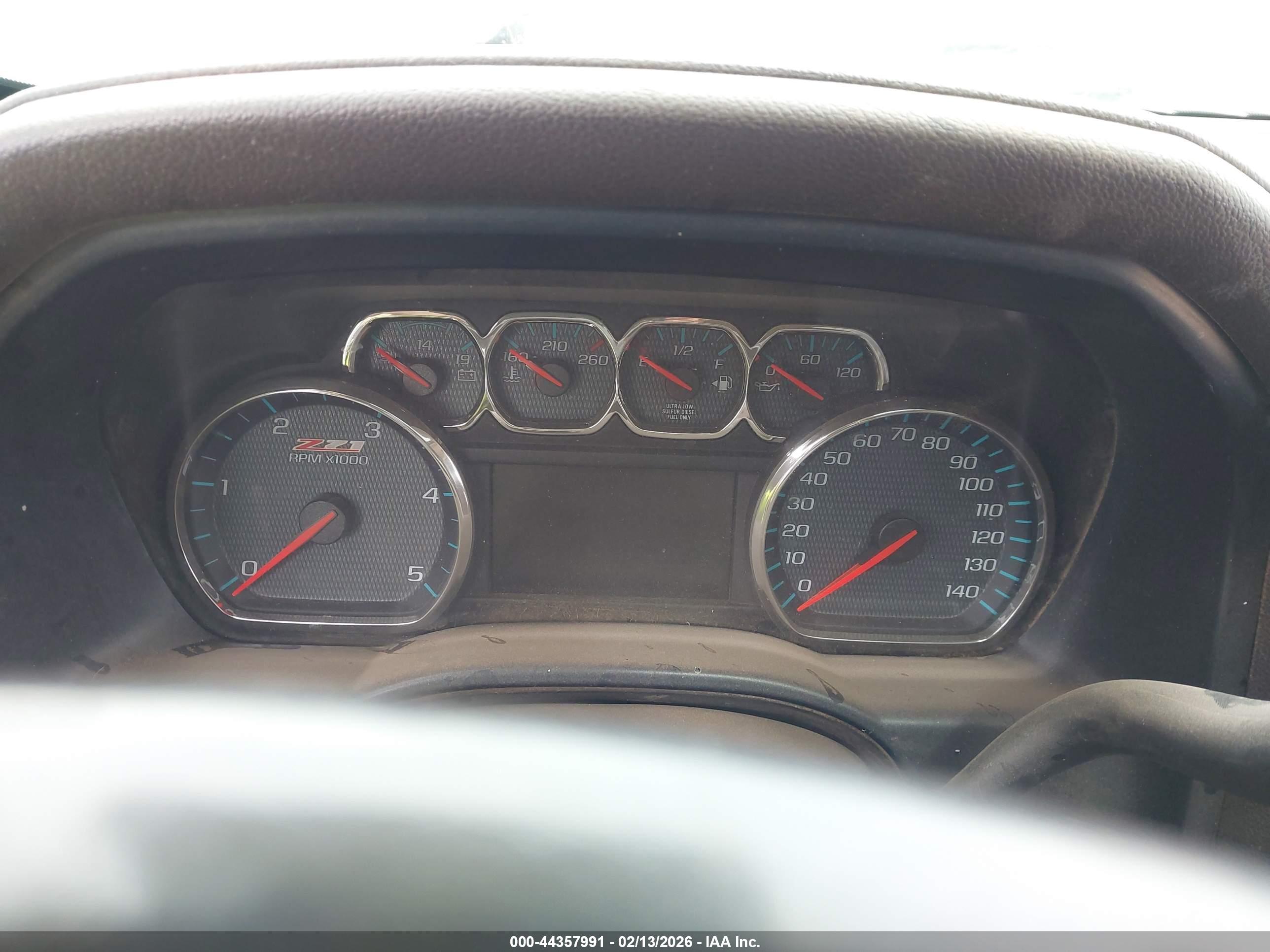 CHEVROLET SILVERADO image 7