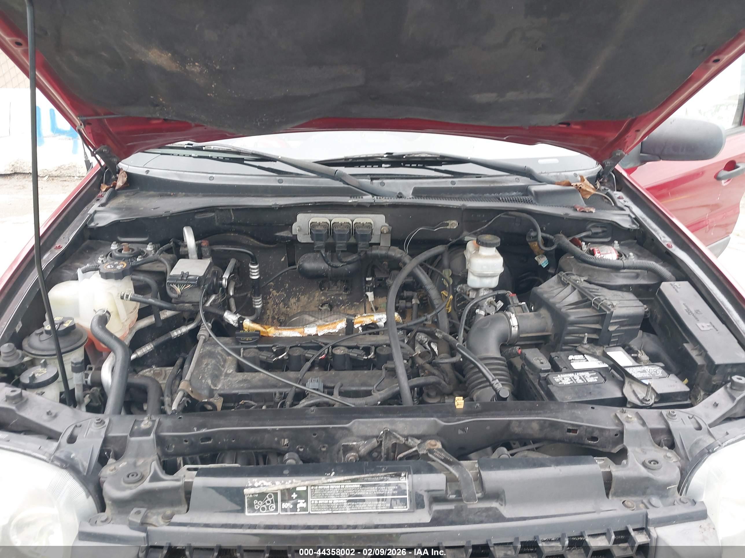 FORD ESCAPE image 10