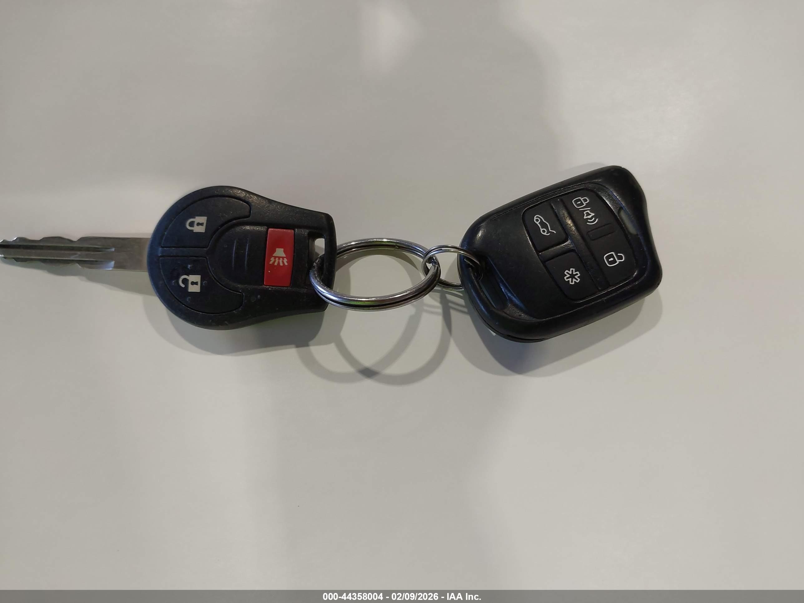 NISSAN ROGUE image 11