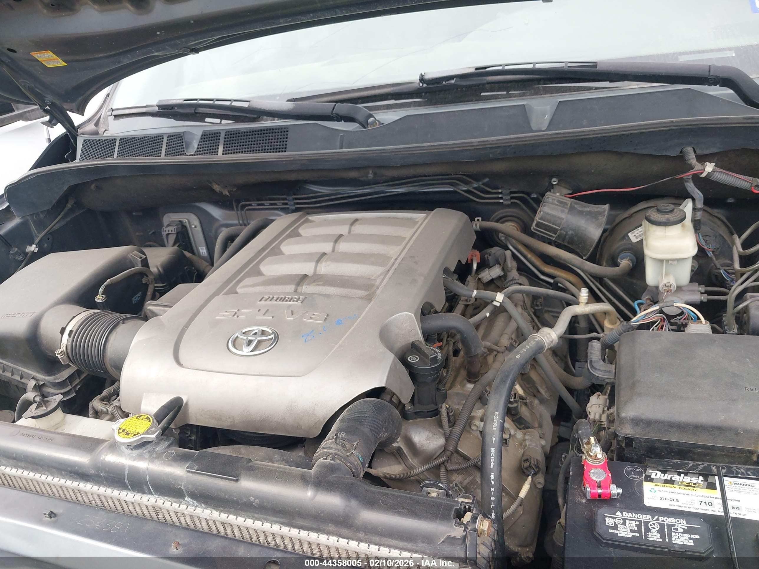 TOYOTA TUNDRA image 10