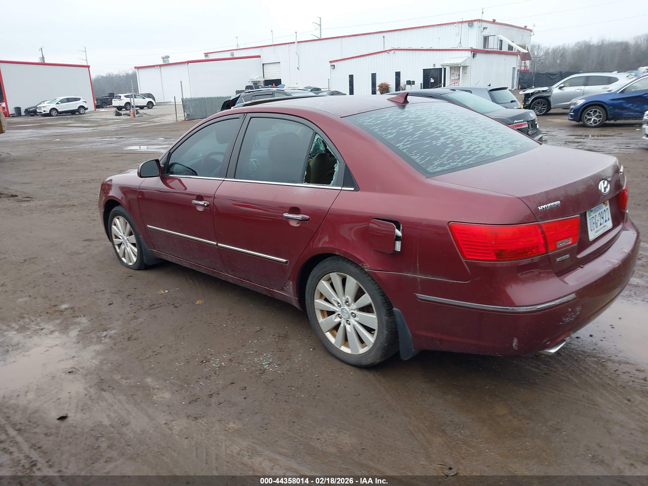 HYUNDAI SONATA image 3