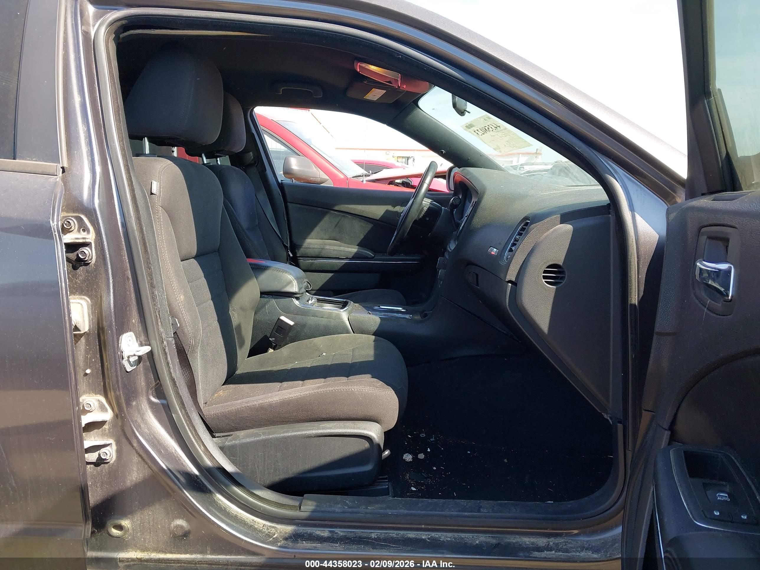 DODGE CHARGER image 5