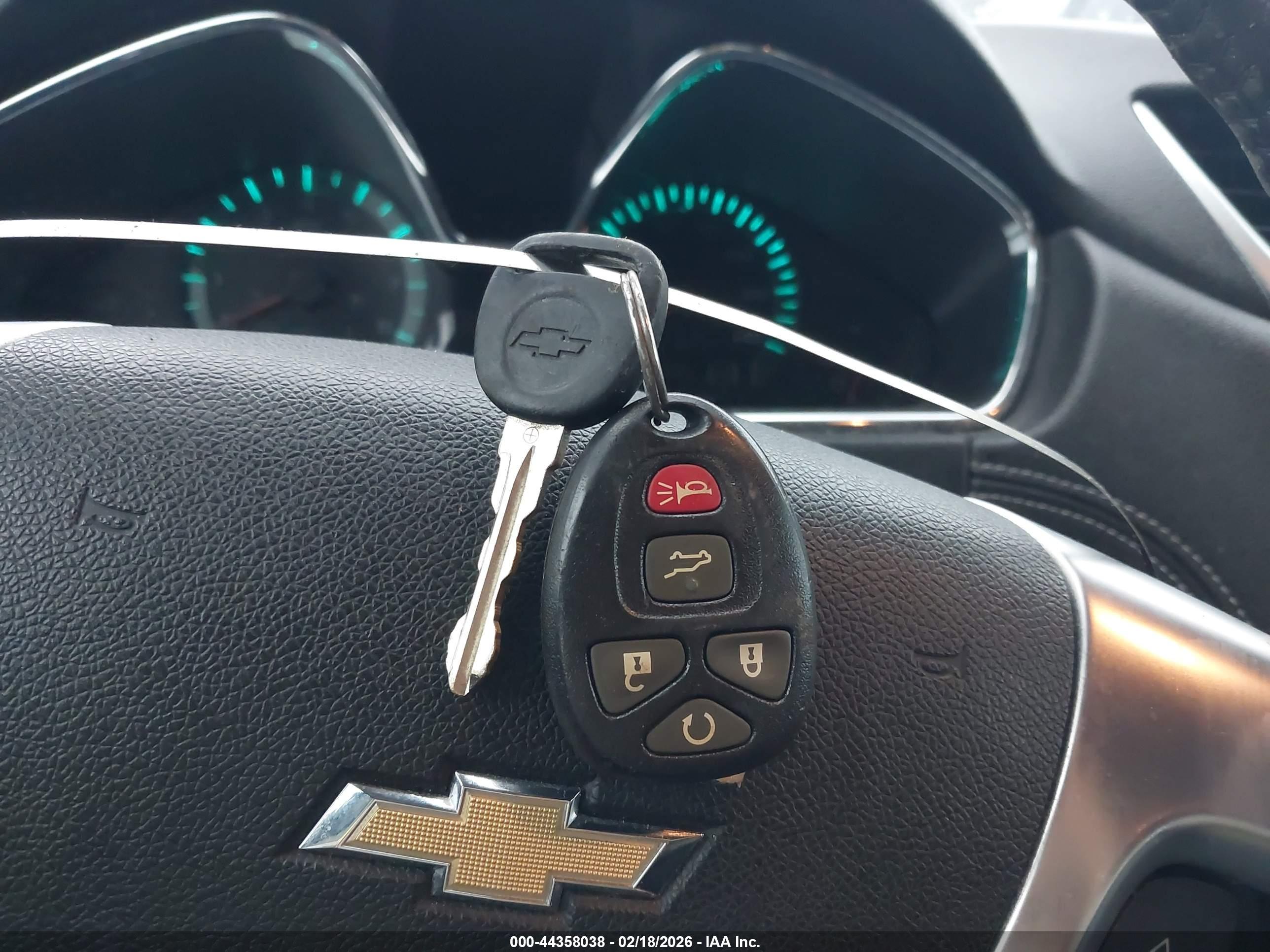 CHEVROLET TRAVERSE image 11