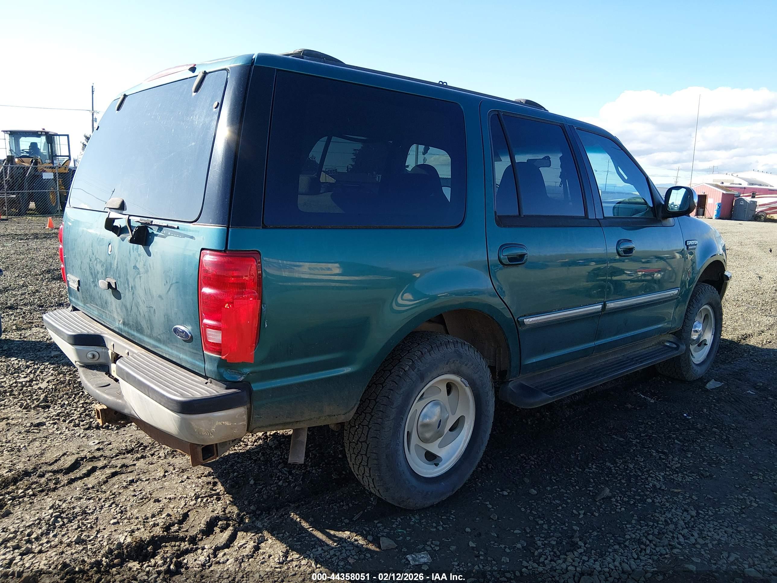 FORD EXPEDITION image 4